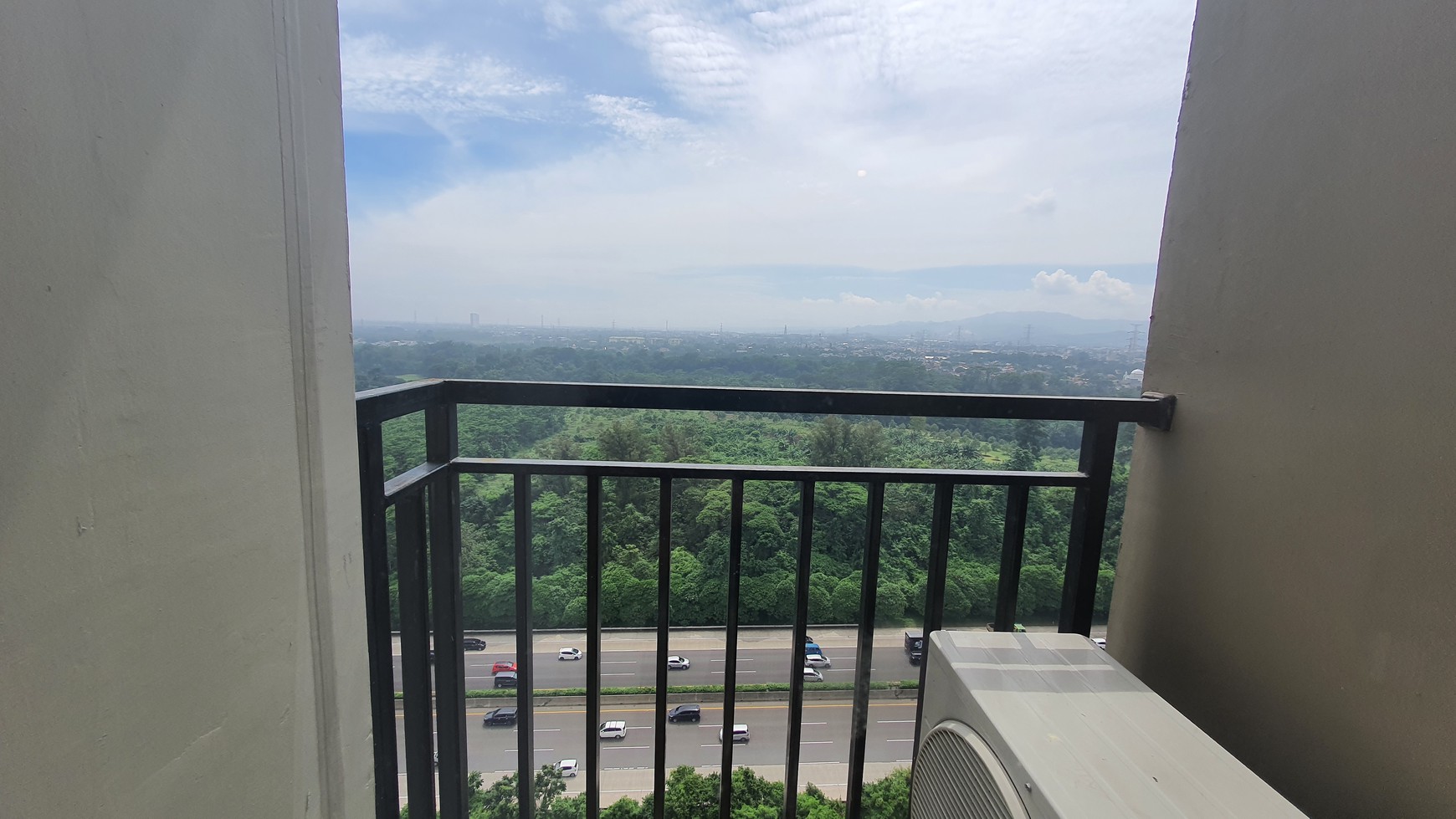 2BR Fully Furnished, Luxury/mewah di Tower Dahoma Apartemen Podomoro Golf View