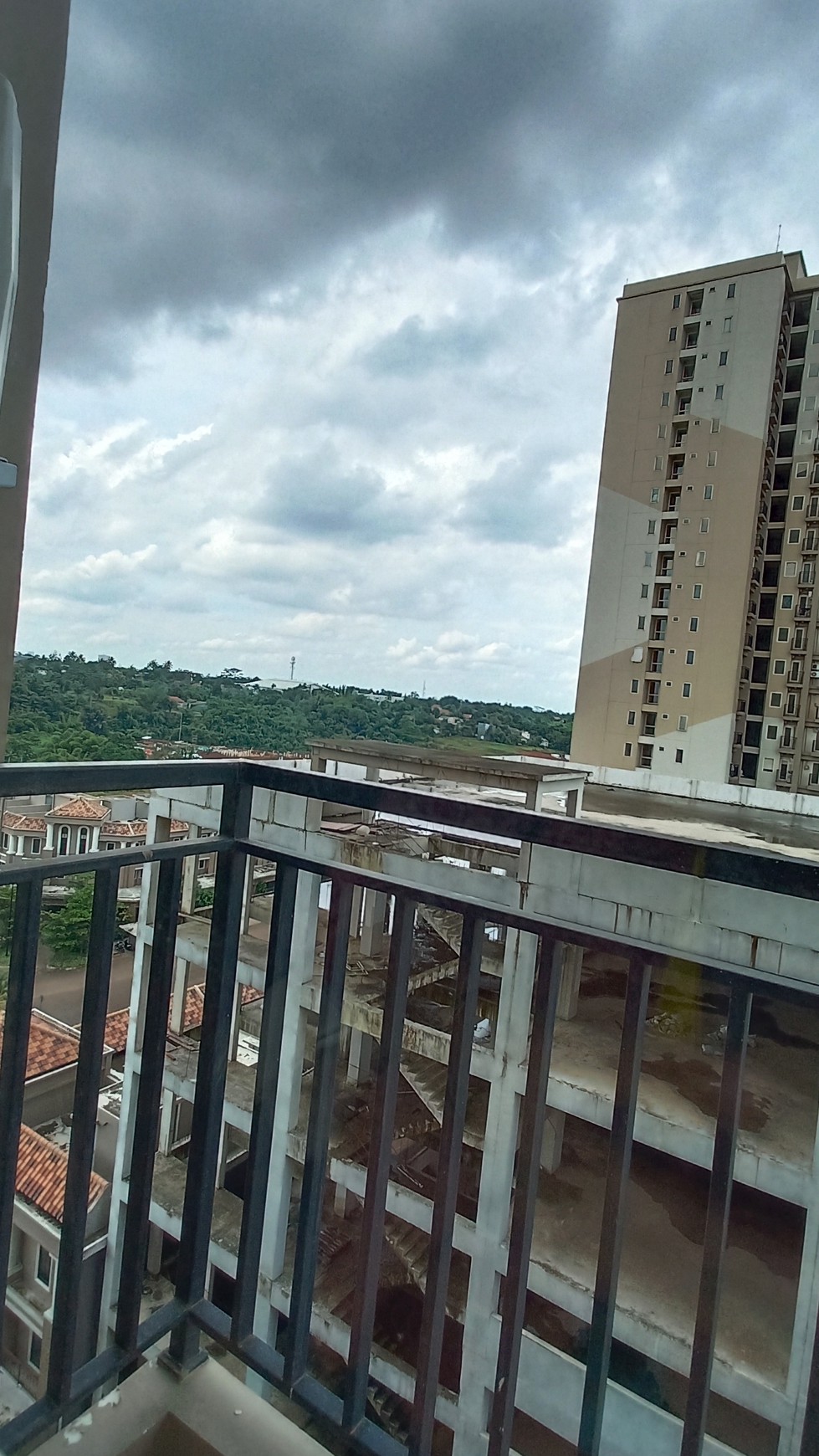  2 Bedroom di Podomoro Golf View Cimanggis