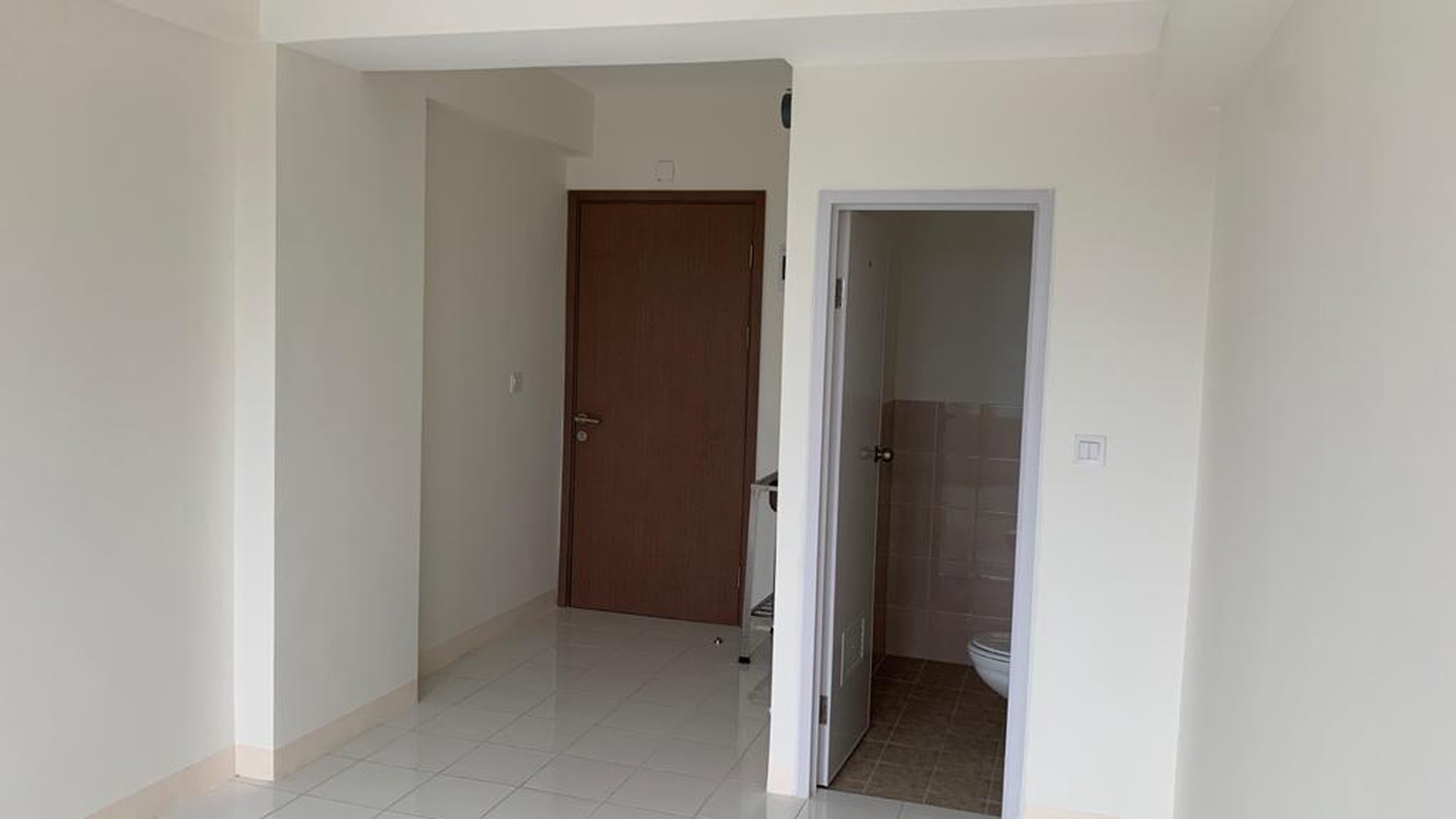 2BR stardand Unit Apartemen Podomoro Golf View, tanpa  Furniture