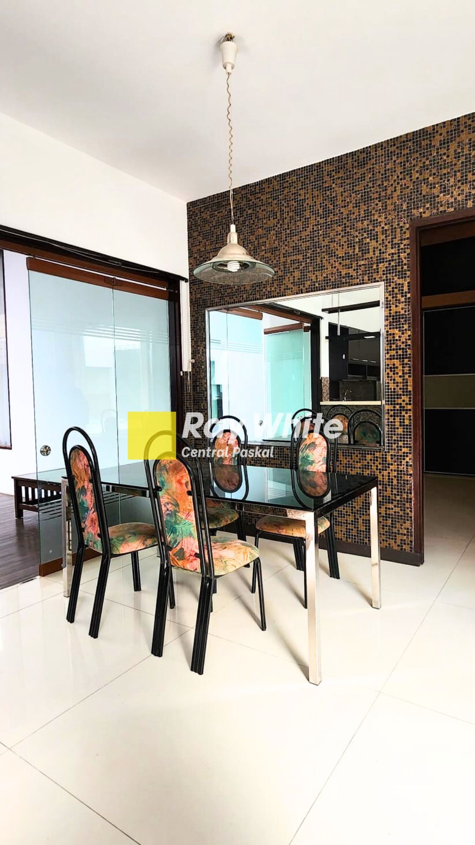 Dijual Rumah di Setra Indah Sukajadi Bandung