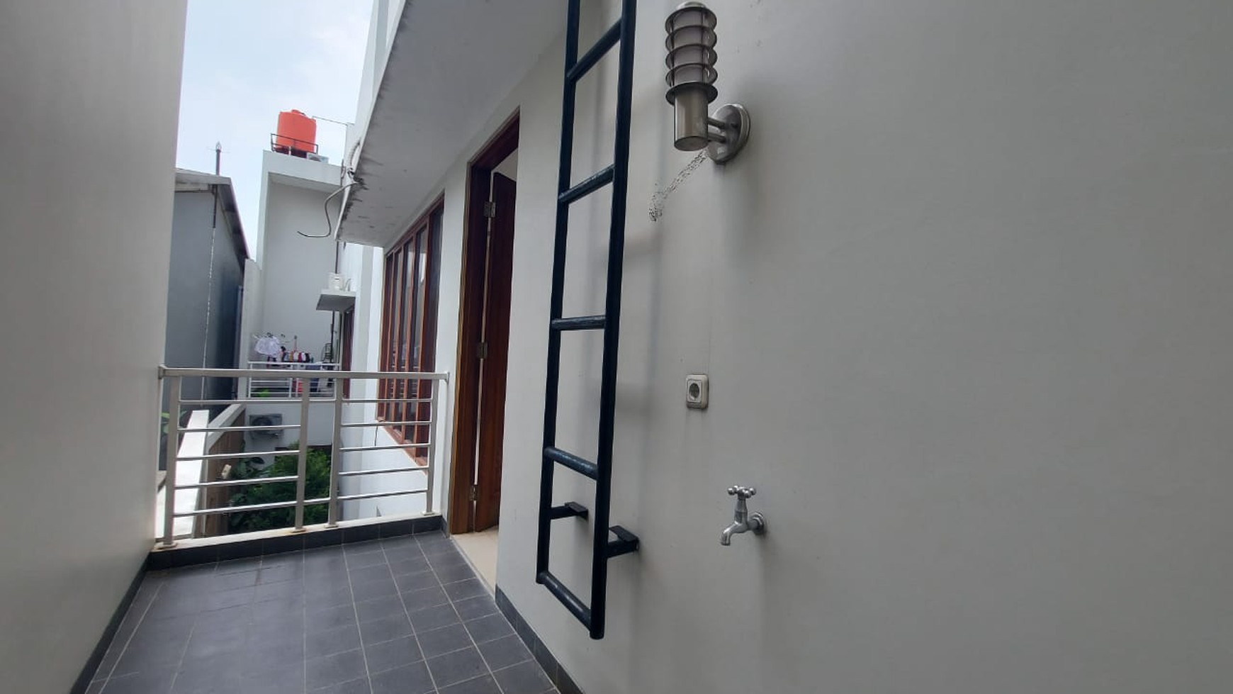 Lebak Bulus Dalam Cluster Rumah 3 Lantai