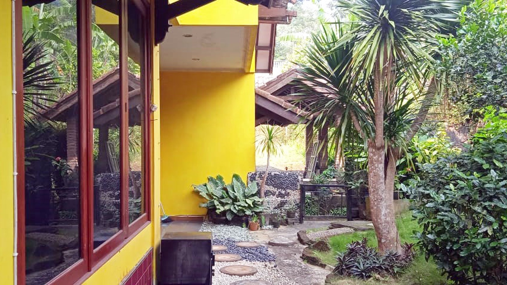 Rumah Villa Arca Medika Trawas Mojokerto, 3+1 K.Tidur, View Pegunungan, Siap Huni