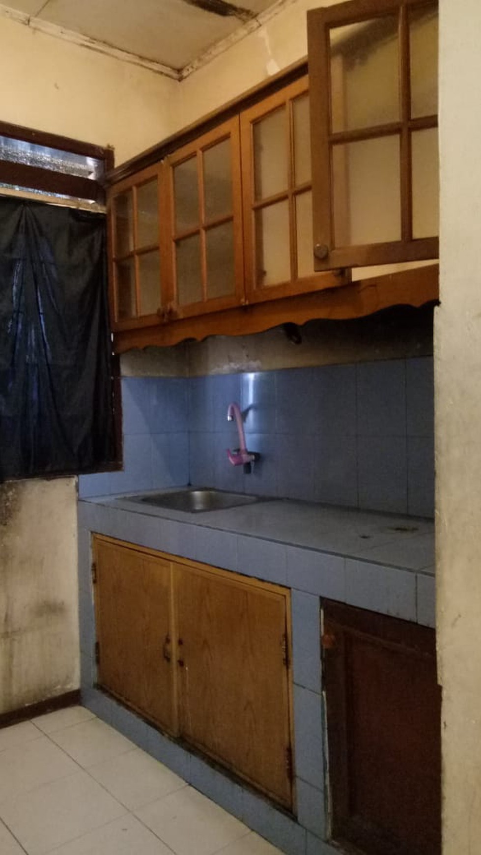 Rumah Hitung Tanah di dalam Cluster Bintaro Jaya sektor 3A.