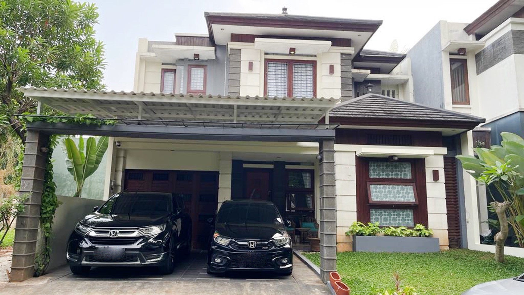 Rumah Mewah, Elegan, Asri dan Nyaman Di Graha Taman Bintaro