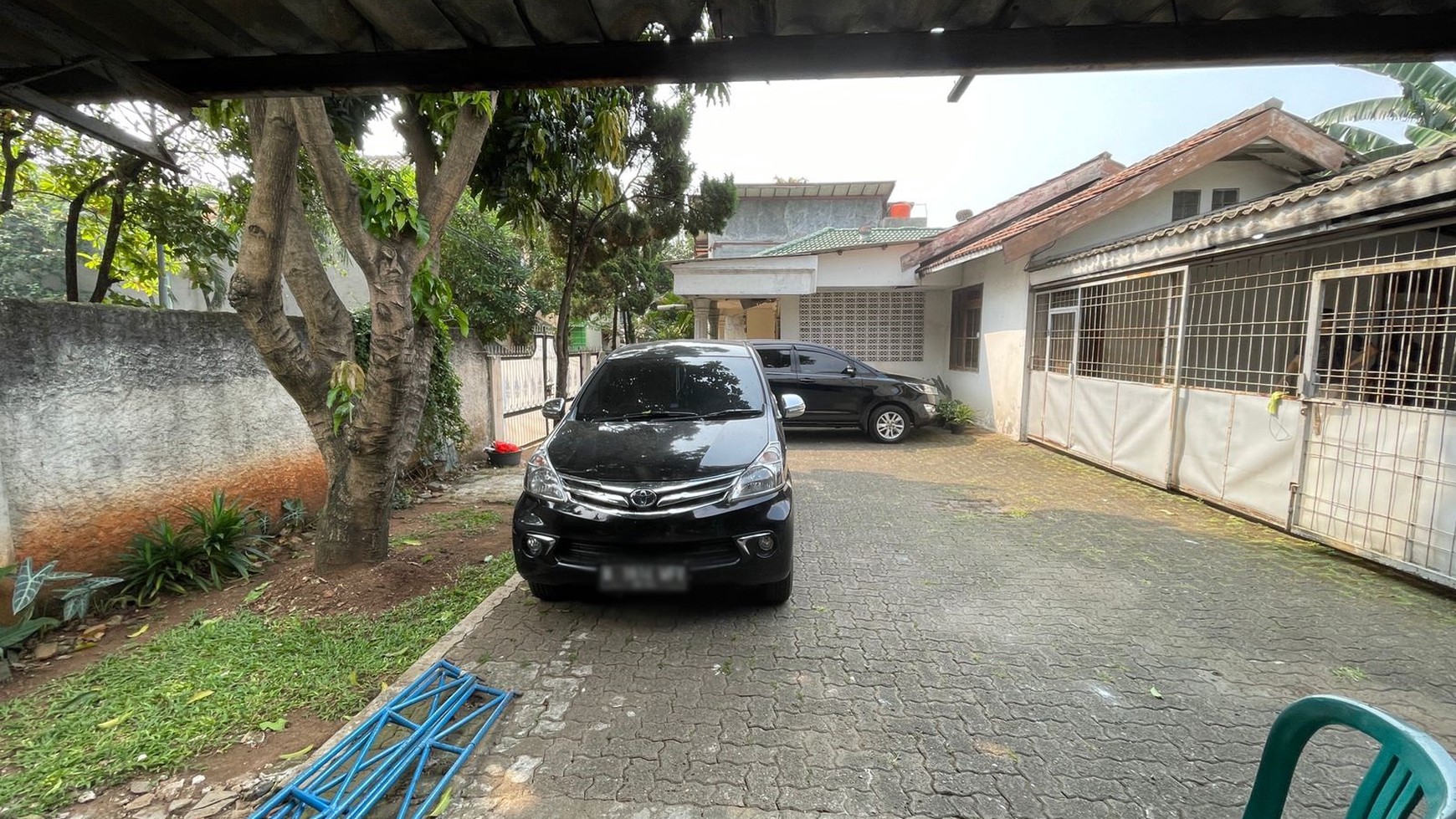 Rumah Hitung Tanah depan Taman @Bintaro Permai