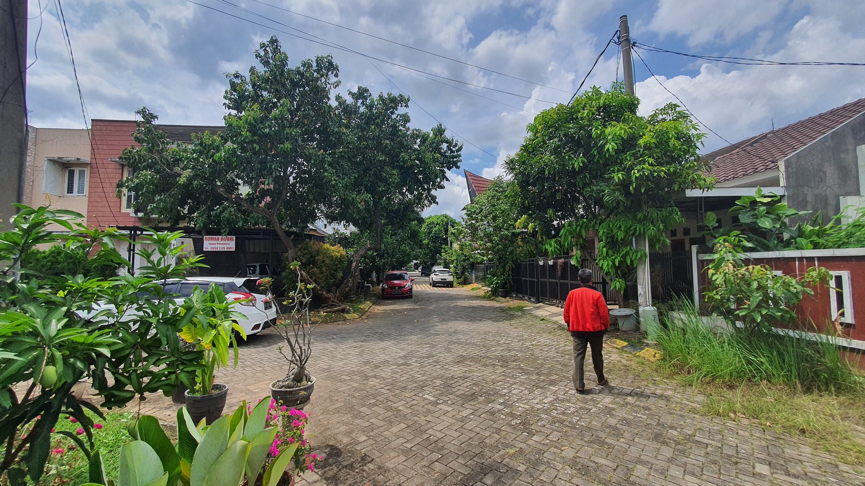 Kavling Siap Bangun Satu Lantai di Atas Kavling seluas 290m2  Posisi Pojokan 