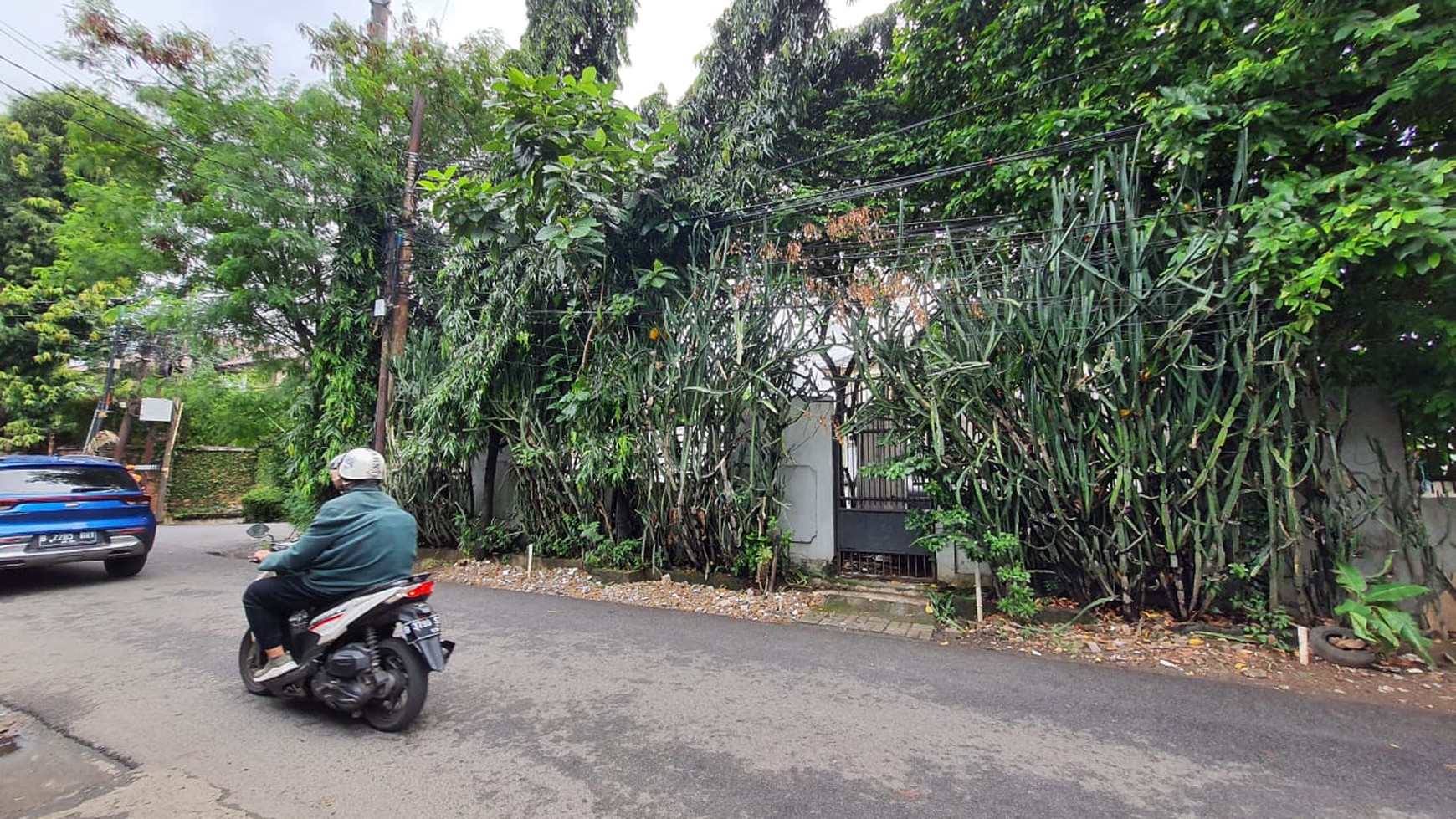 Rumah Tinggal 2 Lantai Luas di Jl. Saraswati Cipete Jak Sel 