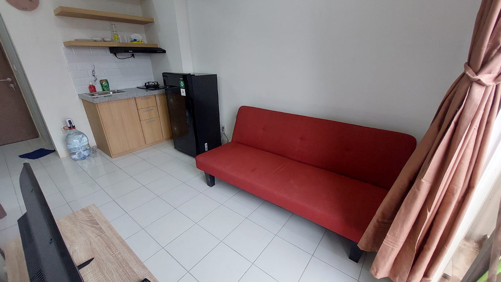 Dijual 1 Unit 2 BR di Apartemen Podomoro Golf View