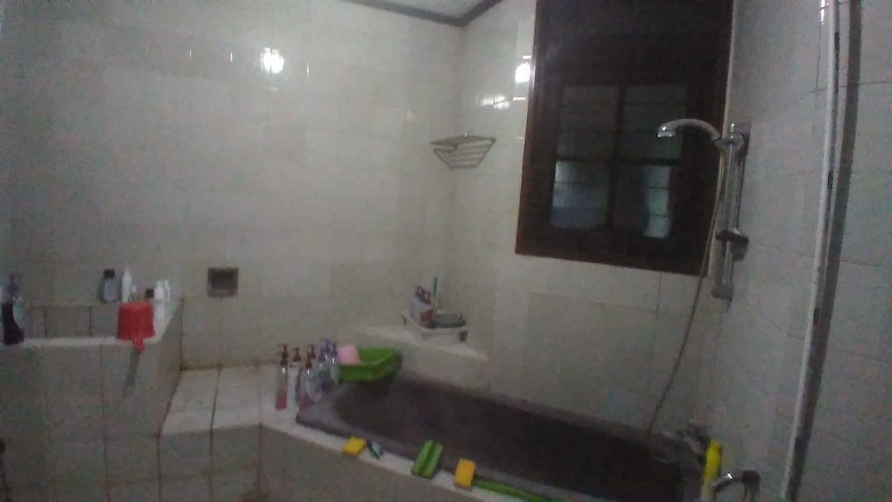 Best Deal! Dijual rumah mendekati harga NJOP @Bintaro Jaksel