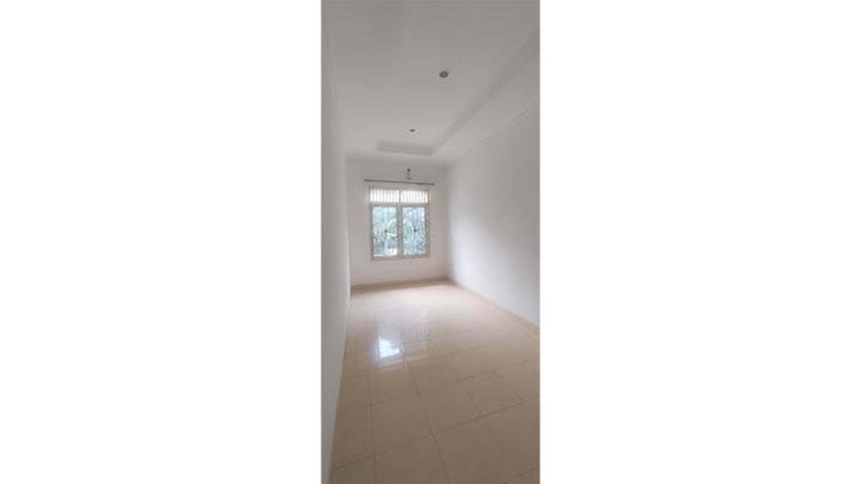 Rumah Kaparinyo, Kelapa Gading Luas 104m2