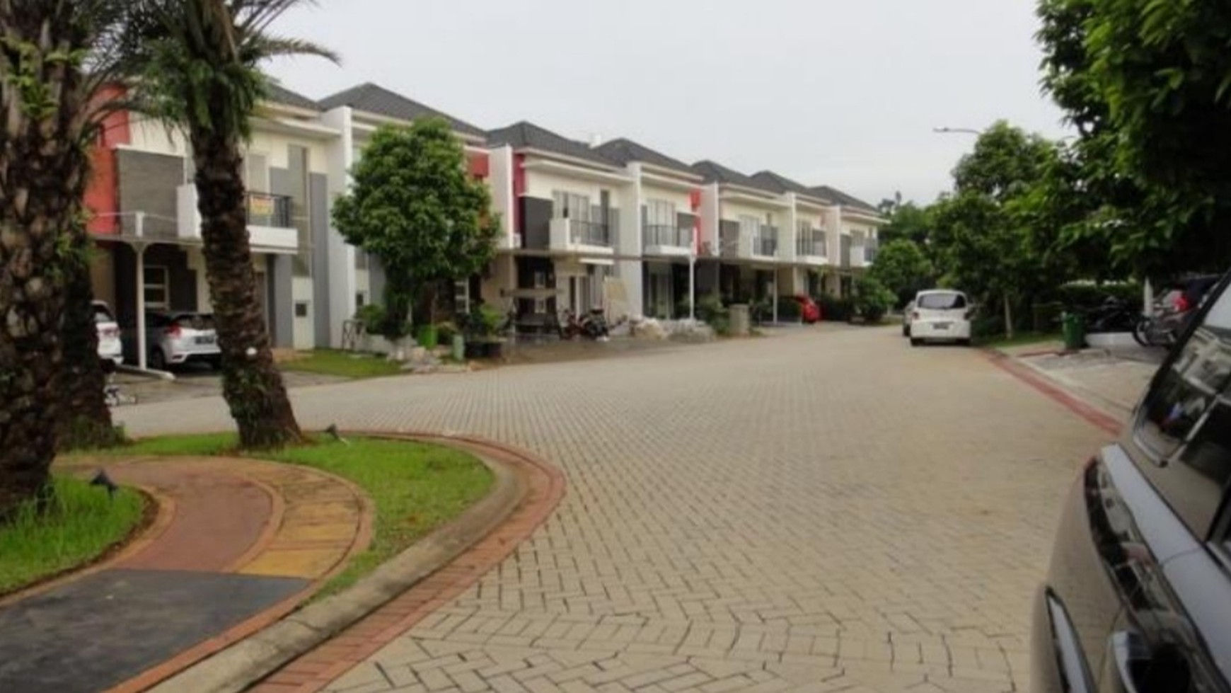 Termurah. Rumah Bagus Residence One, Serpong