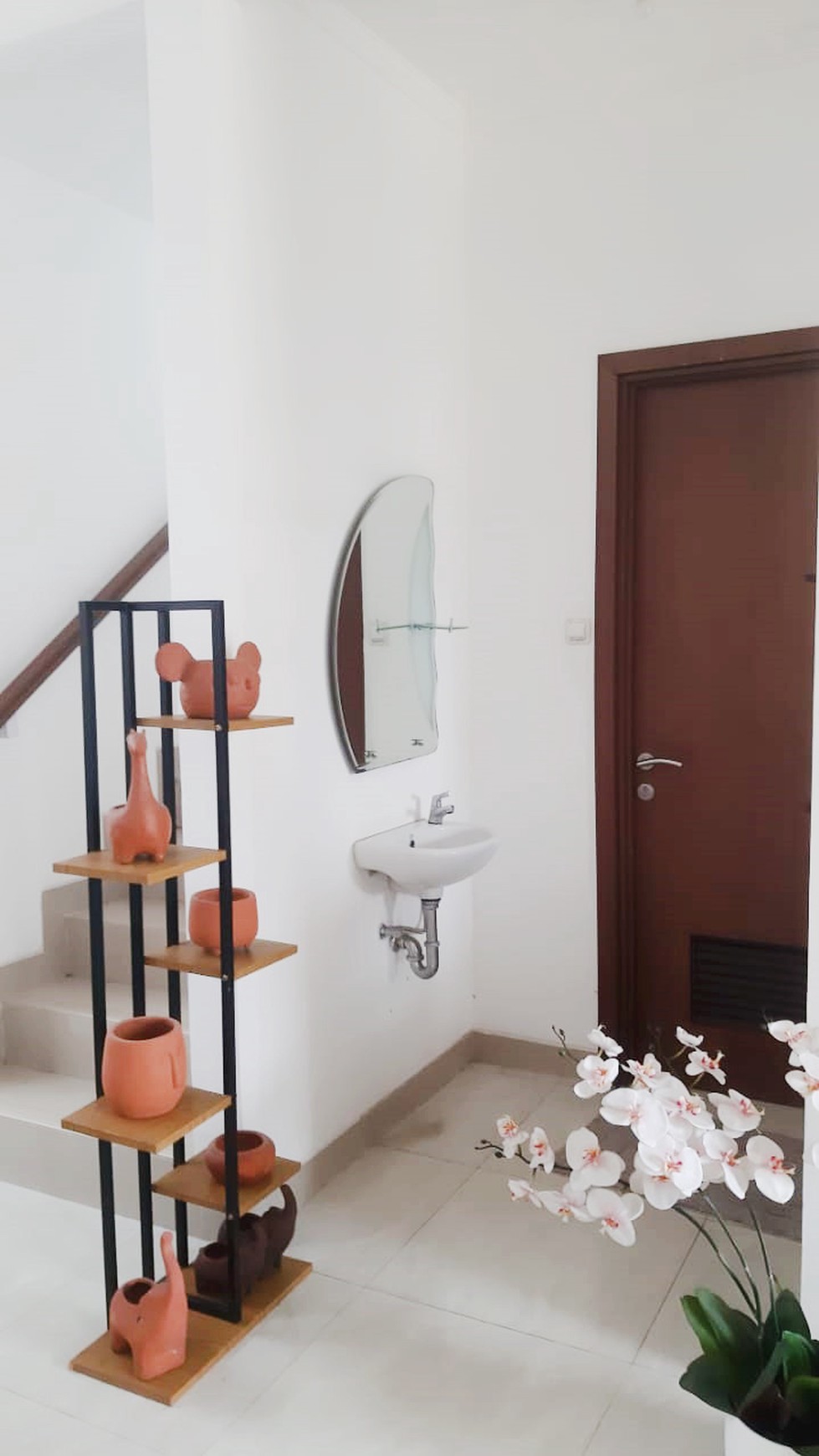 Rumah Bagus Di Prive Hills Residence Pamulang Tangerang Selatan