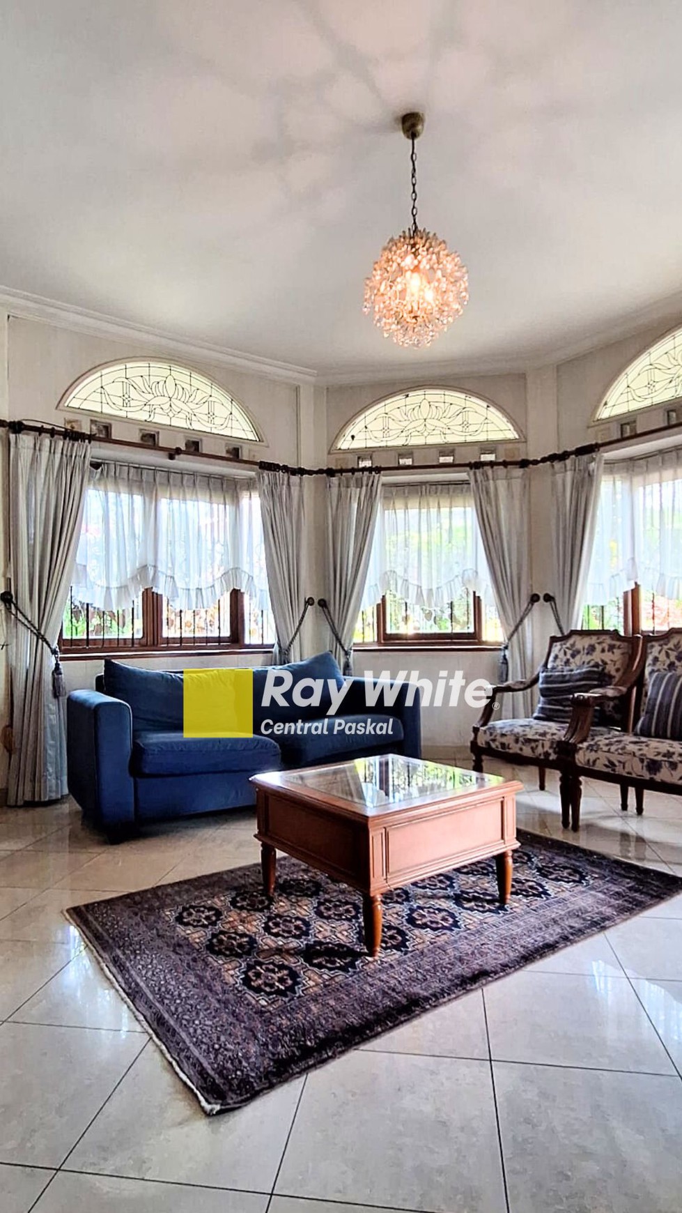 Dijual Rumah Mewah Gaya Luxury Di Dago Asri