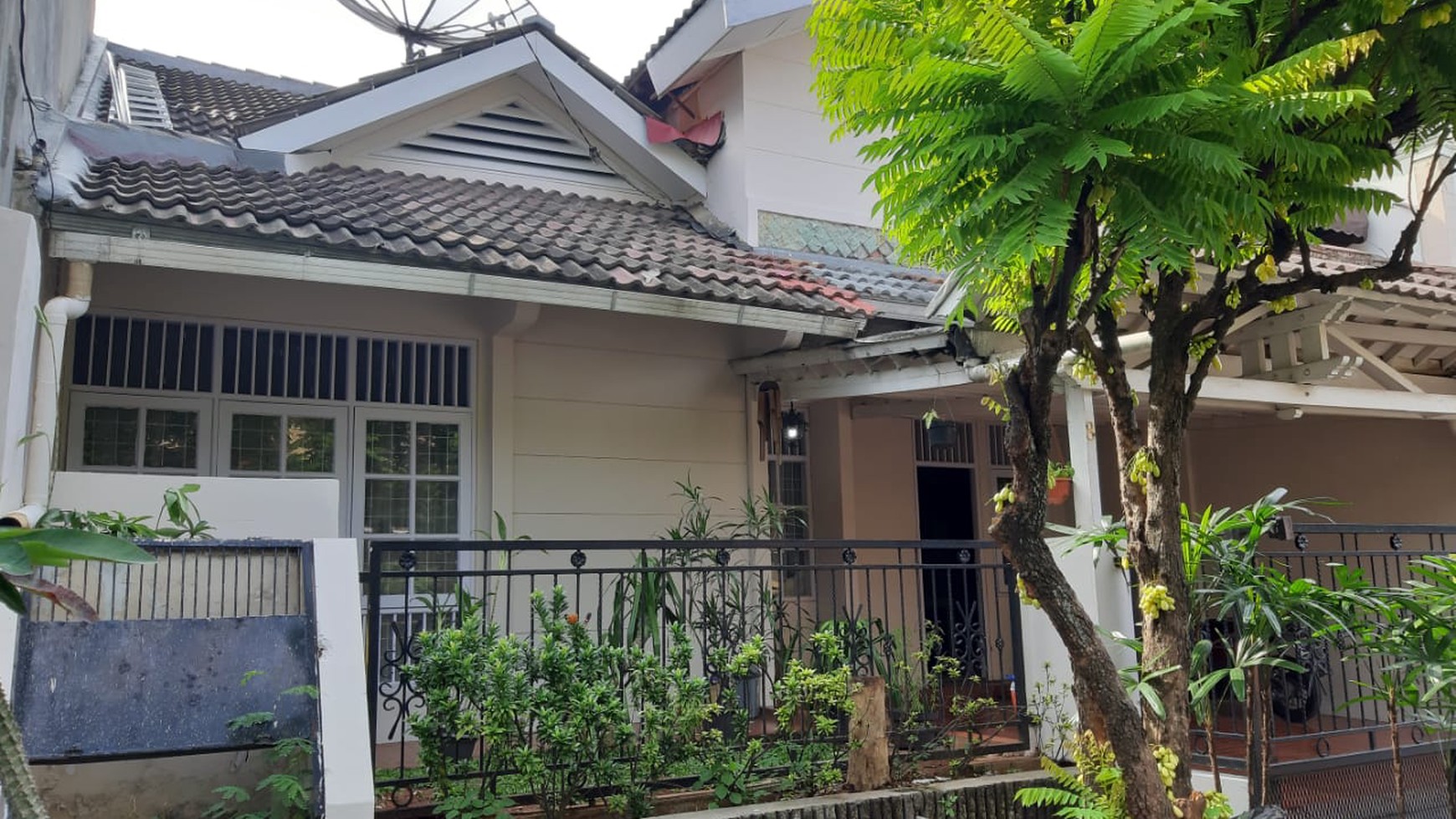 Rumah Furnish di lingkungan Terdepan Bintaro jaya