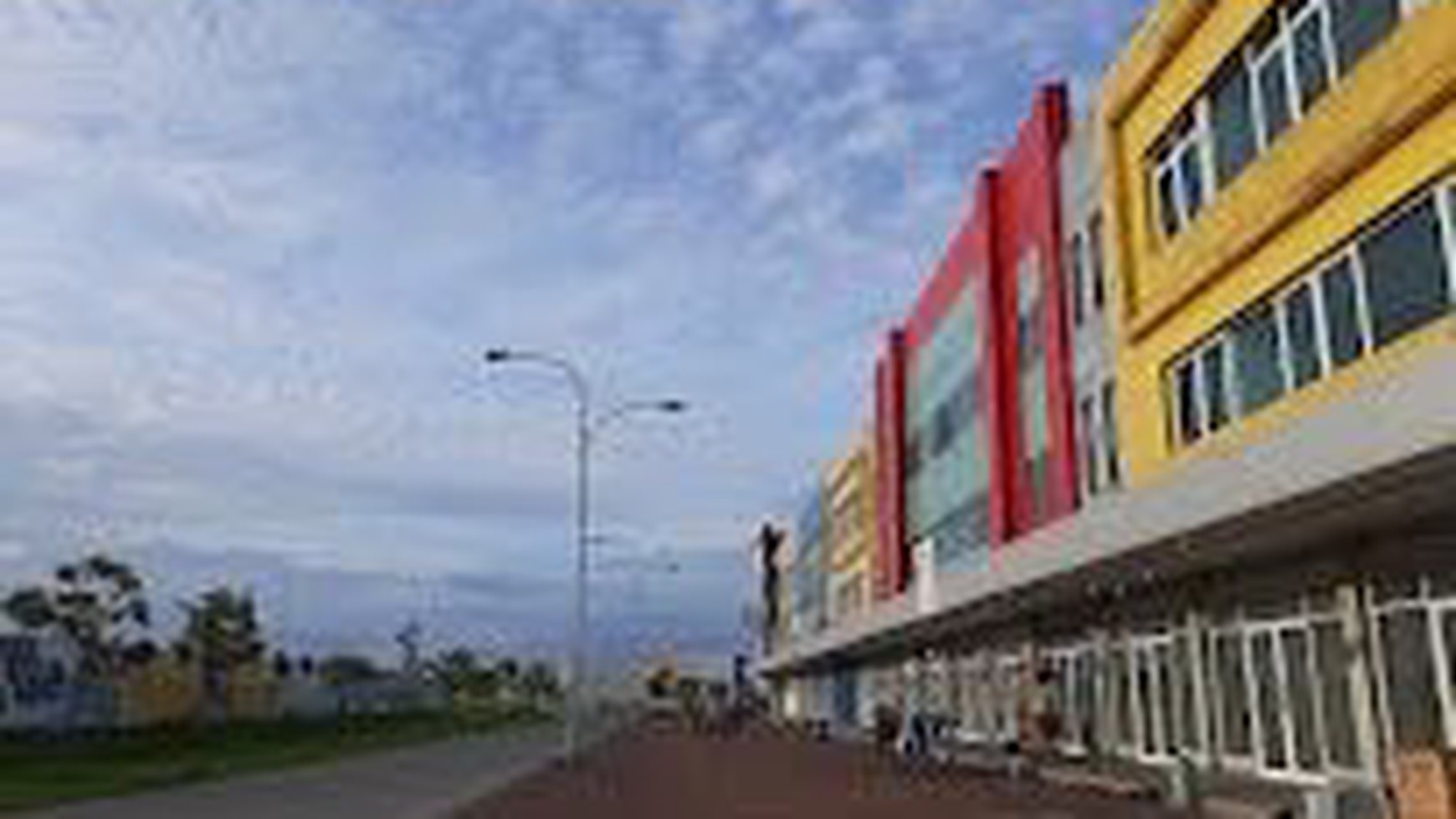 Ruko Baru di 3 Bisnis Center, Karawang, Luas 67,5m2