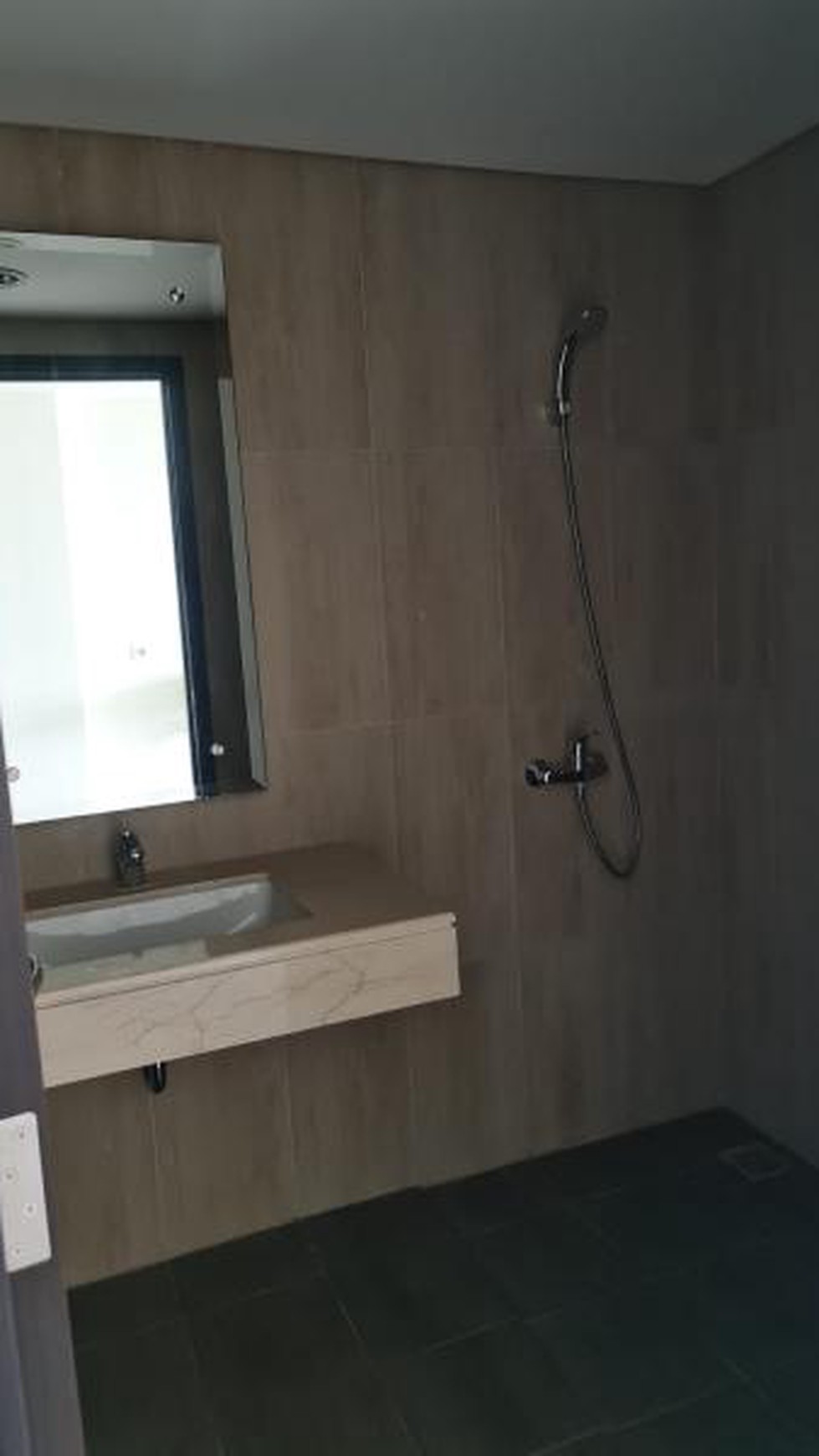 Jual Brand New Studio Apartemen Orange County Cikarang - Unfurnished - Harga bersahabat