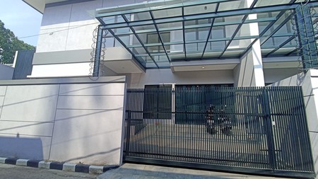 Rumah Mewah di jl Cipaganti Permai, Bandung