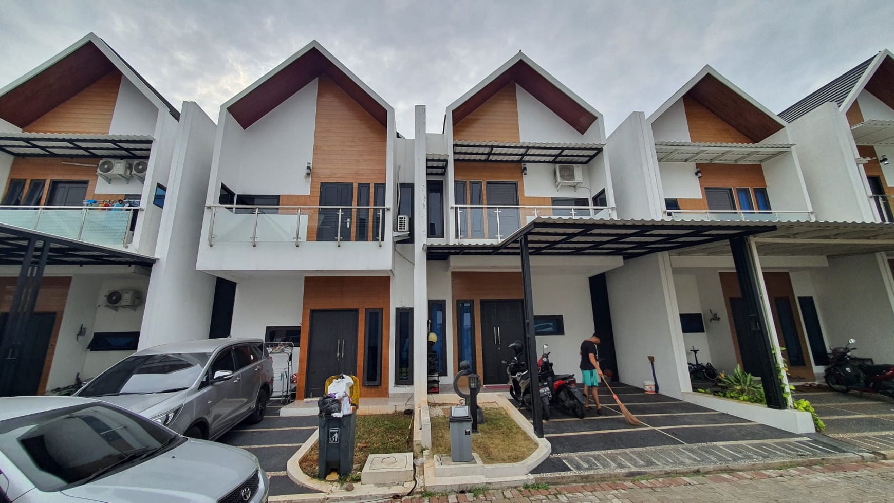 Rumah Nyaman Bebas Banjir Ardinan Residence One Gate System