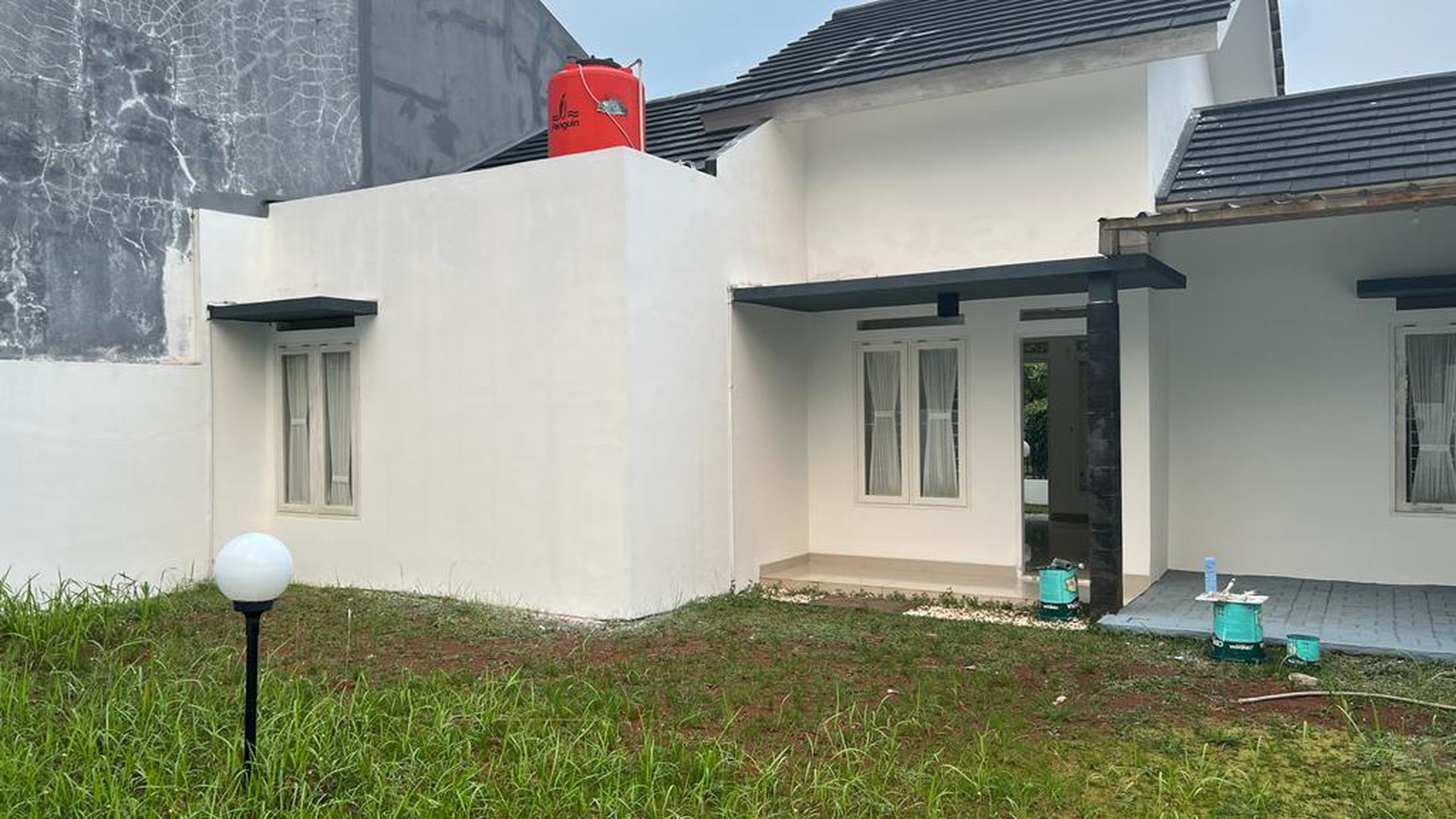 Rumah Minimalis Siap Huni dengan Halaman Belakang Luas @Villa Gunung Lestari