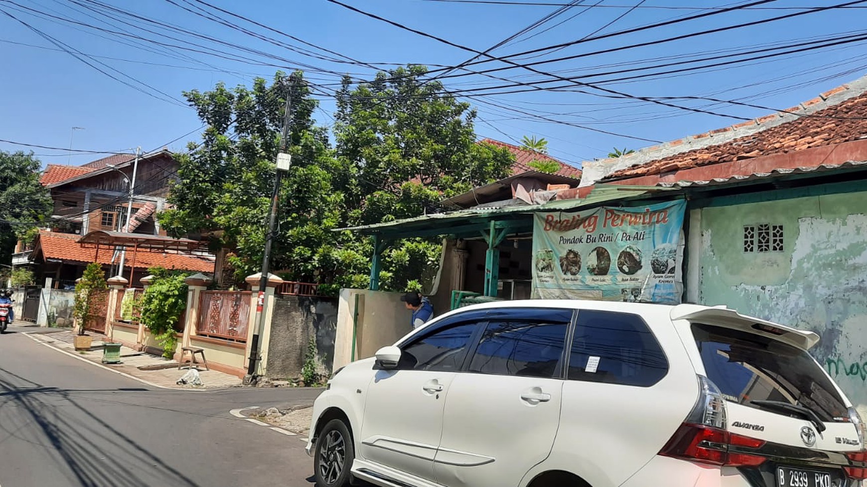 Rumah Hitung Tanah, SHM, Luas 179m strategis di Cempaka Putih, Jakarta Pusat 