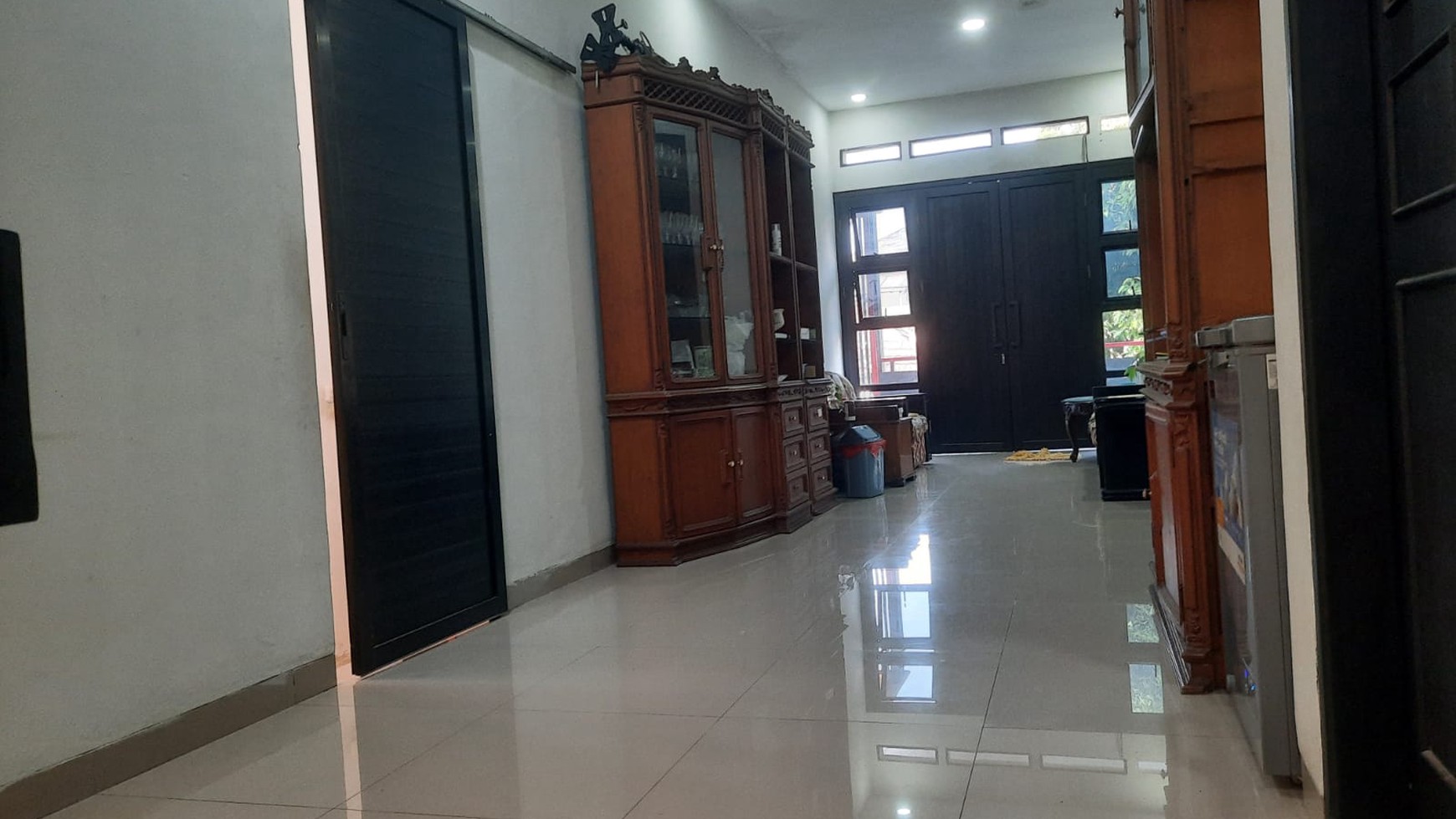 Rumah Terawat dan siap huni di Lebak Bulus- Jakarta Selatan