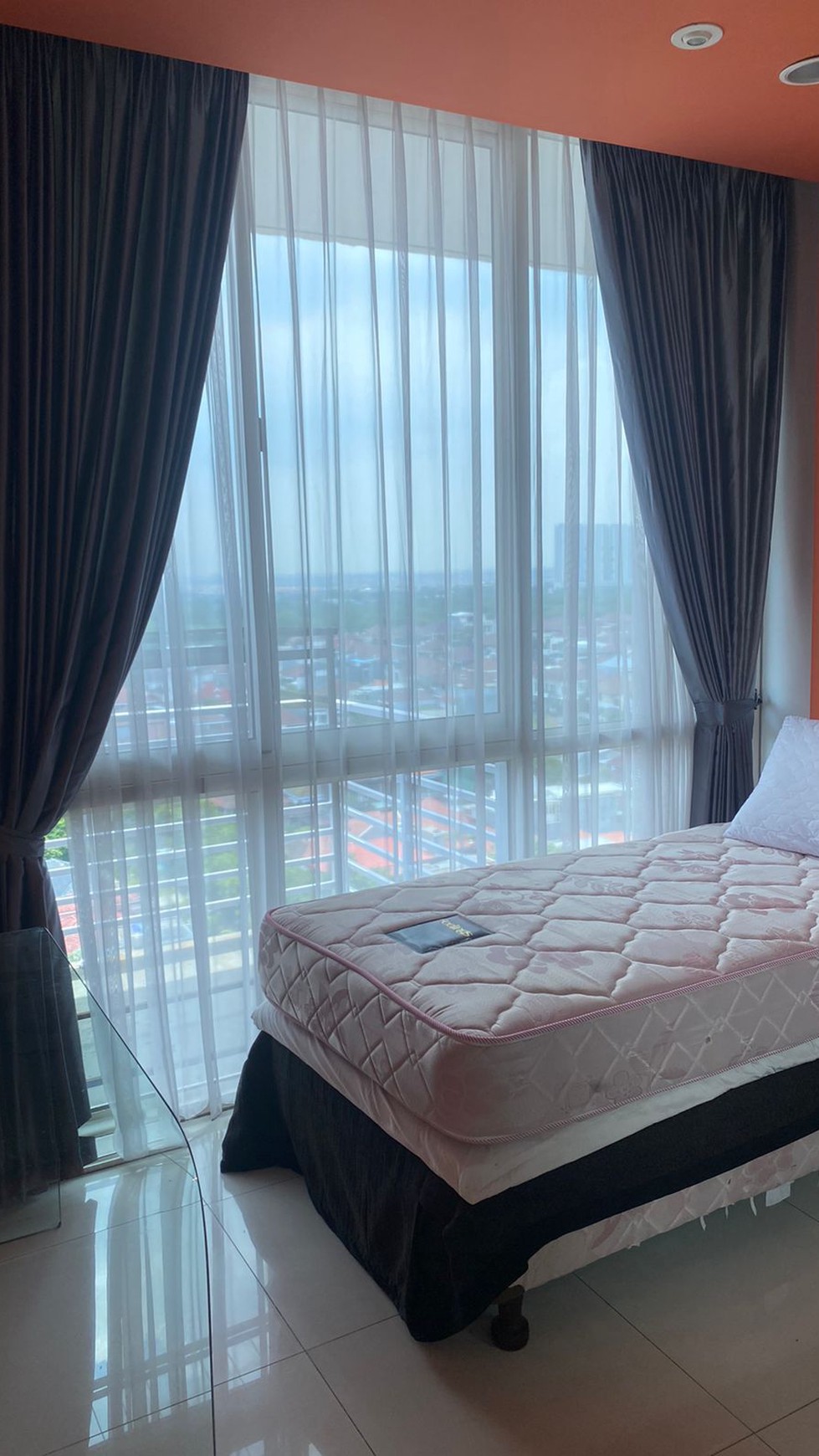 Apartemen Via Ciputra World Surabaya Tipe 3+1 Bedroom Full Furnished Plus Private Balkony