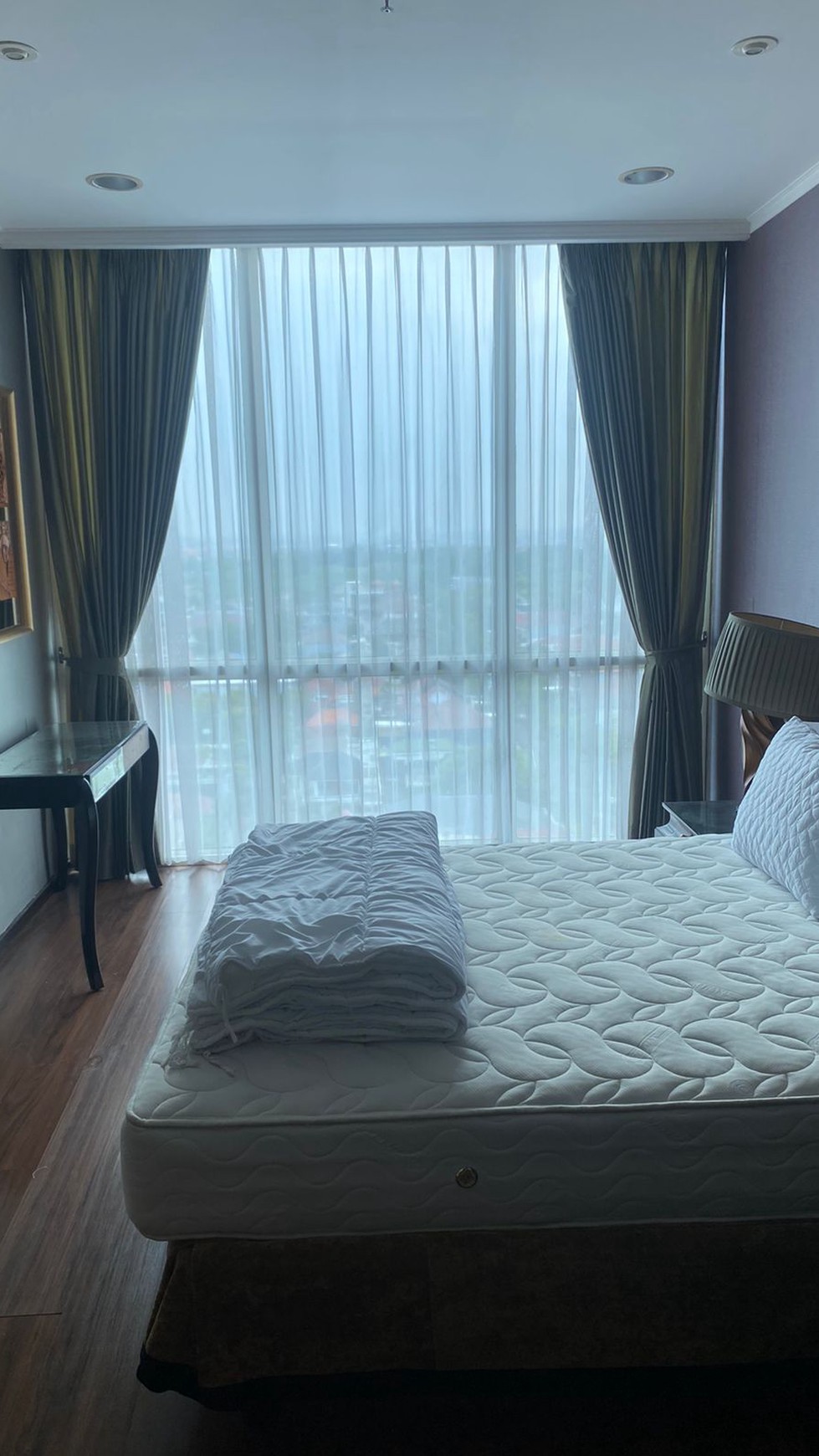 Apartemen Via Ciputra World Surabaya Tipe 3+1 Bedroom Full Furnished Plus Private Balkony