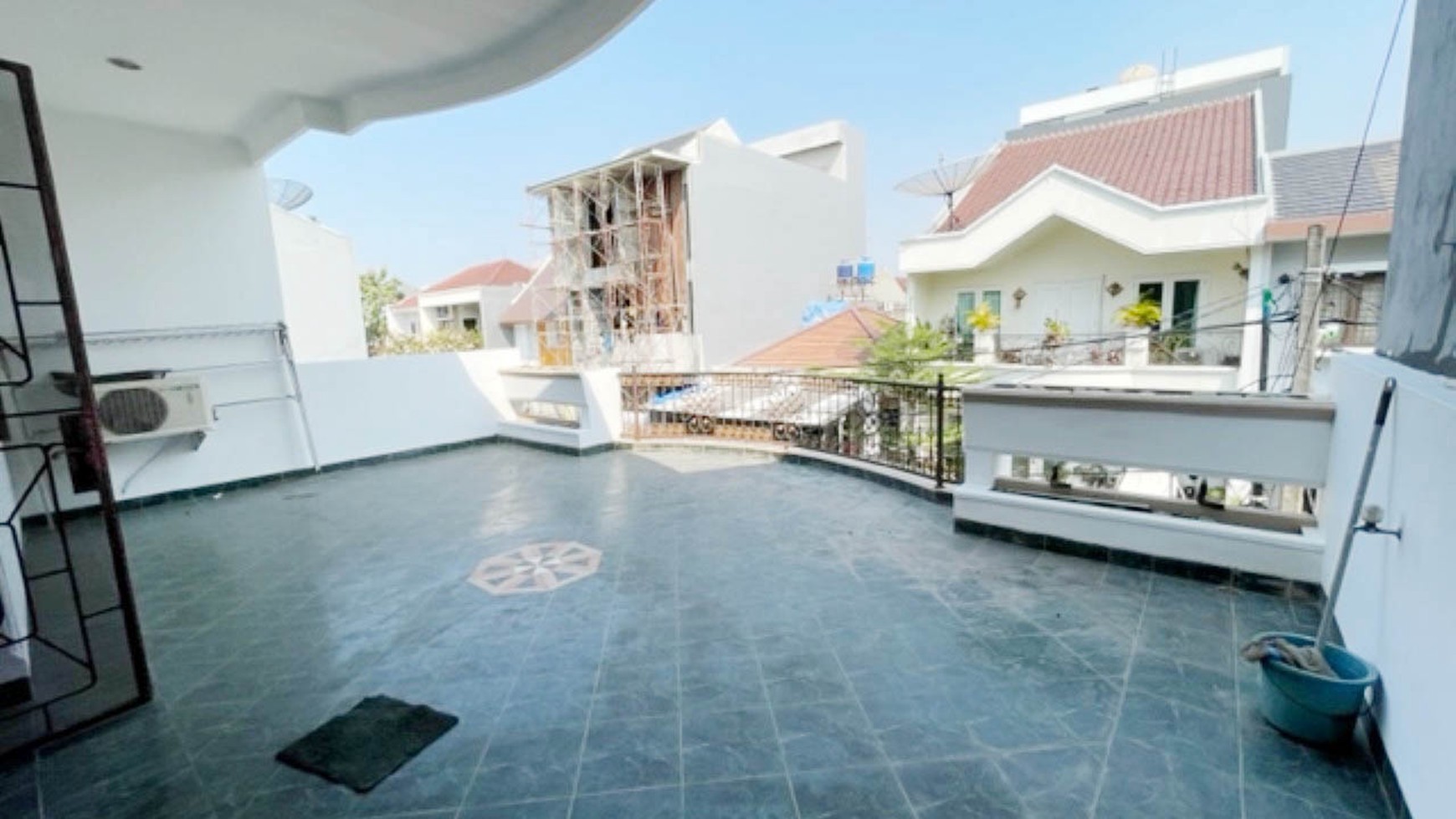 Rumah Kelapa Nias, Kelapa Gading Luas 8x17m2