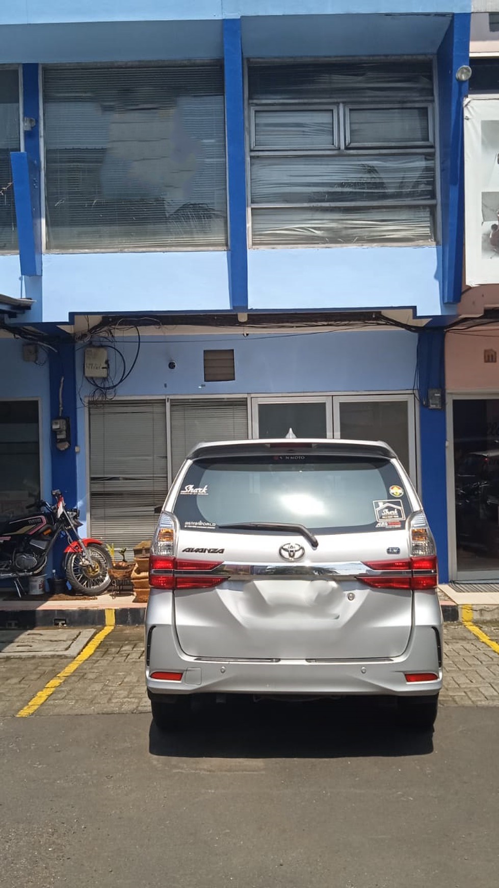 Ruko Siap Pakai & Lokasi Strategis @Ruko Bali View Point, Cirendeu