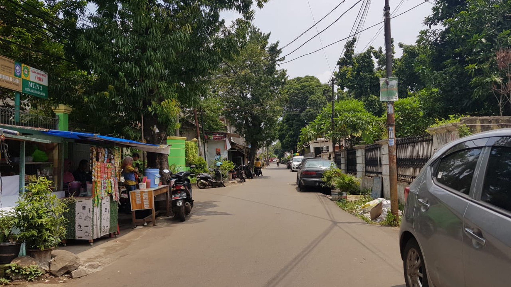 Rumah Siap Huni, Strategis, & Cocok untuk Kos-kosan @Pondok Pinang, Keb Lama