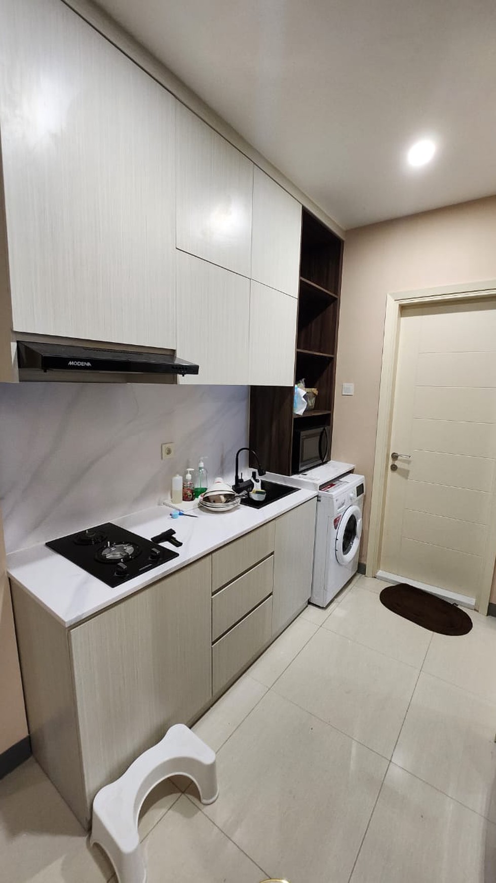 Apartemen Benson 2 BR Renov Jadi 1 BR JUMBO Full Furnished Modern Mewah Akses Pakuwon Mall