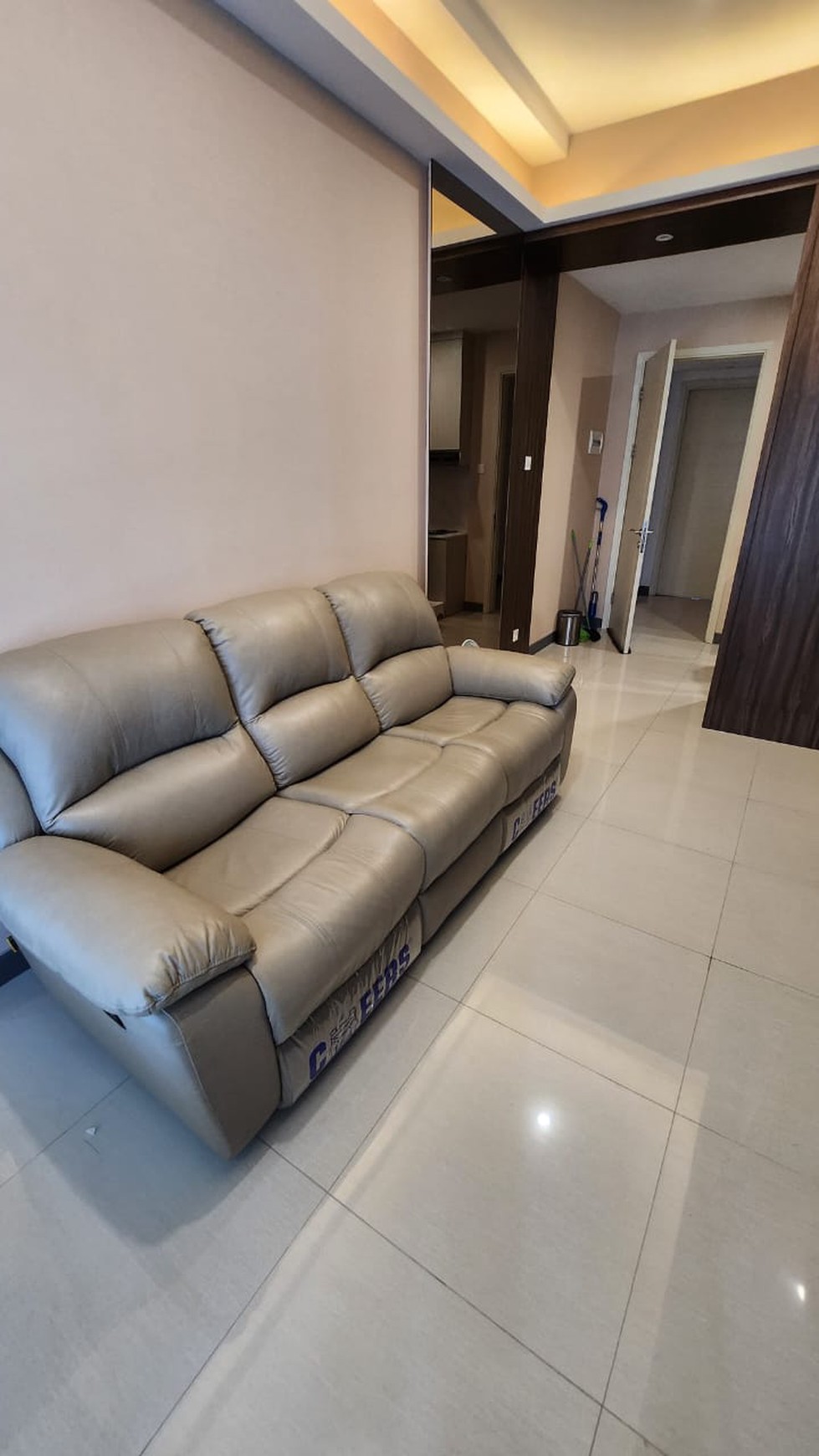 Apartemen Benson 2 BR Renov Jadi 1 BR JUMBO Full Furnished Modern Mewah Akses Pakuwon Mall