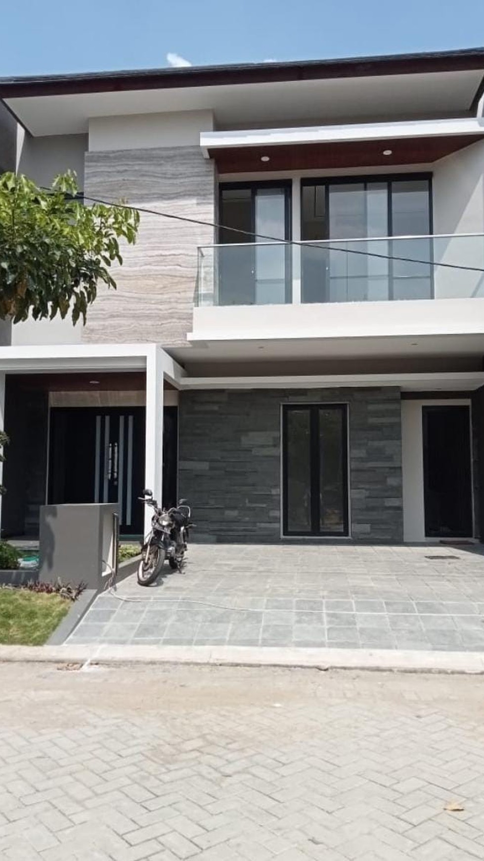 Dijual Rumah Baru Modern *Citraland Utama - area Woodland- Waterfront -Eastwood