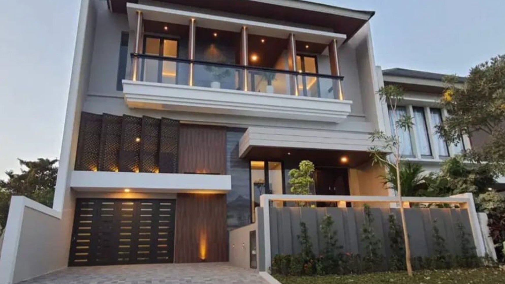 Rumah NEW Split Level Modern 2,5 Lantai *Citraland Utama - area Woodland- Waterfront -Eastwood*