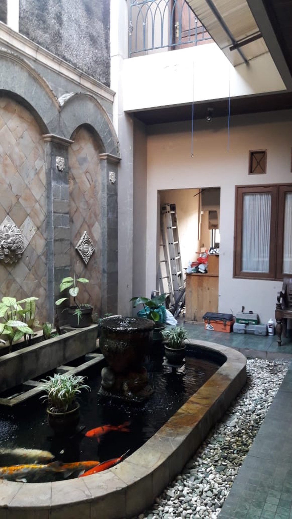 Rumah Asri Cantik Di Hook Bangunan Kokoh Harga Nego Sampai Deal di  Sektor 3 Bintaro