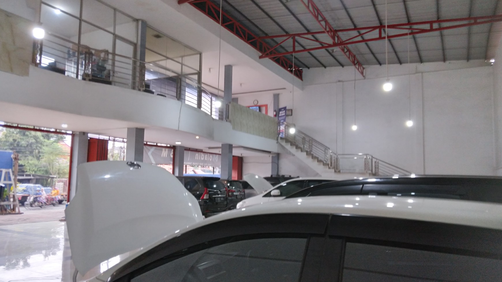 Showroom di bekasi mustika jaya,cocok untuk usaha