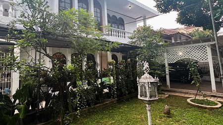 RUMAH PONDOK INDAH LOKASI PREMIUM 