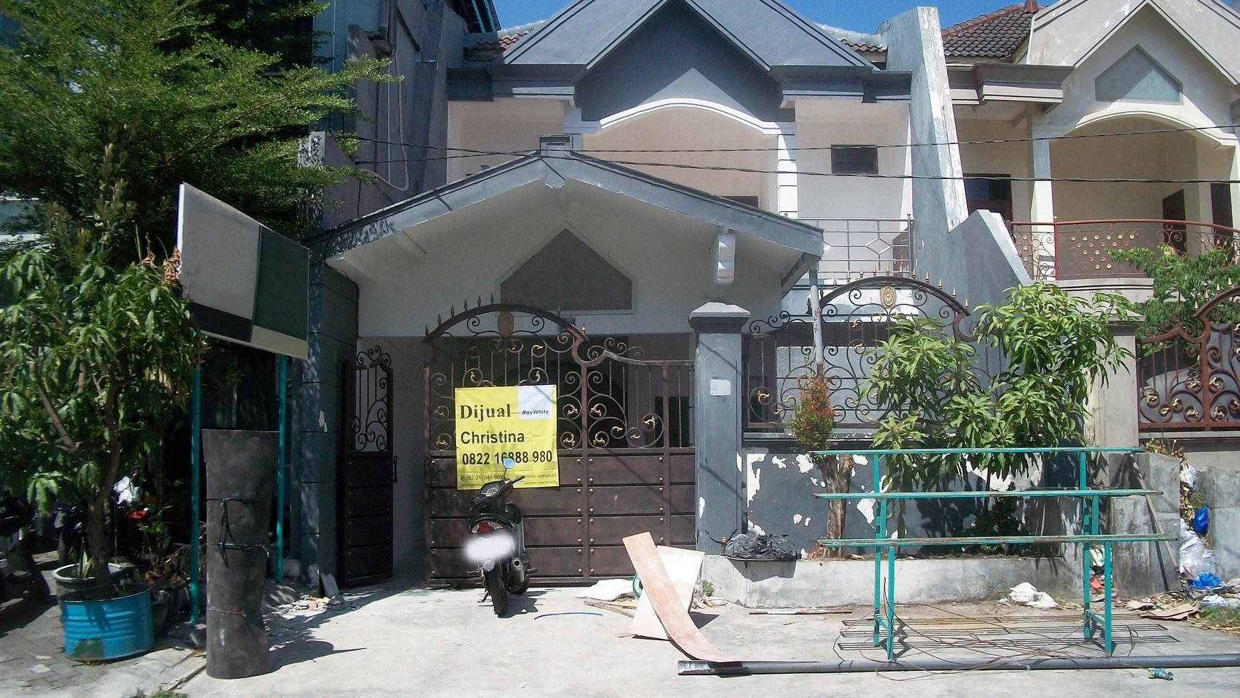 Rumah di Bendul Merisi Tengah Surabaya Selatan, 2 Lantai, Row Jalan Lebar, Bisa untuk rumah tinggal/kantor