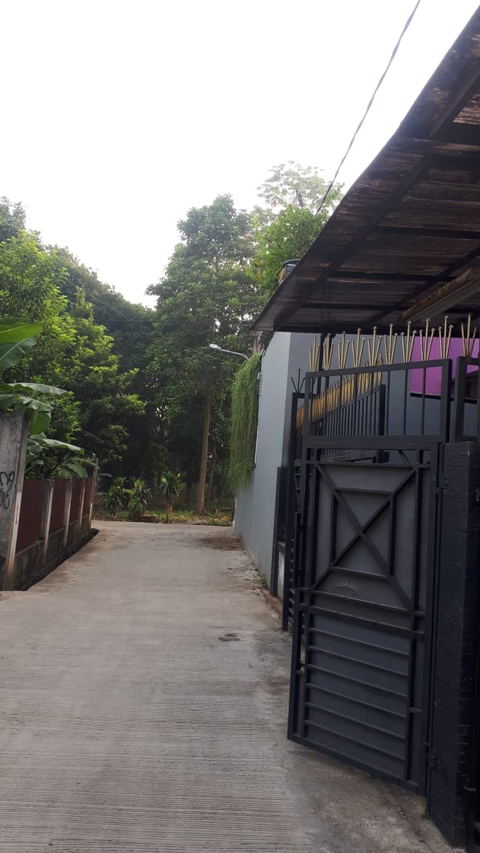 Di jual rumah 2 lantai di Jati Asih Bekasi