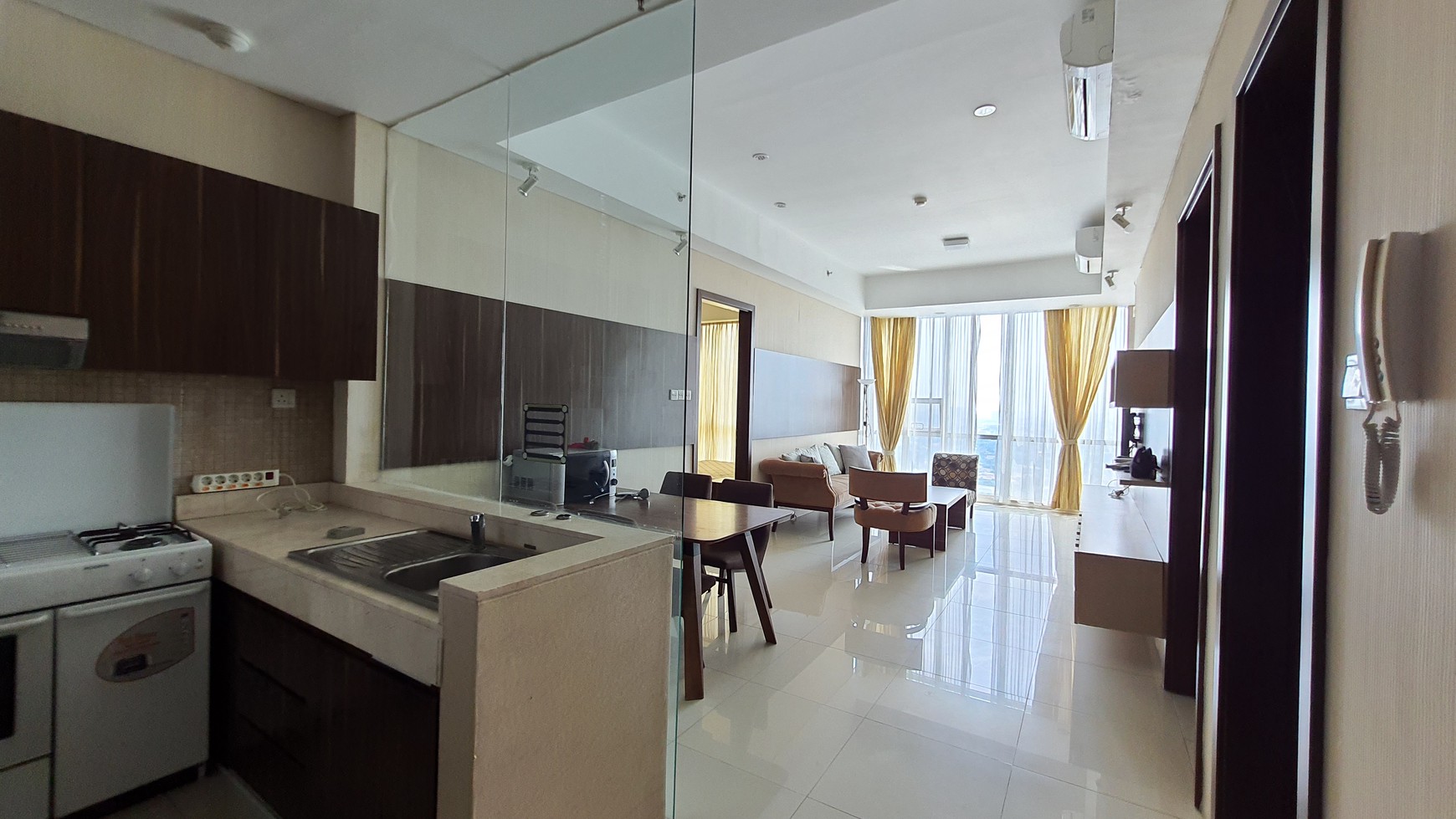 1 Unit 2 BR di Tower Empire Kemang Village Apartment