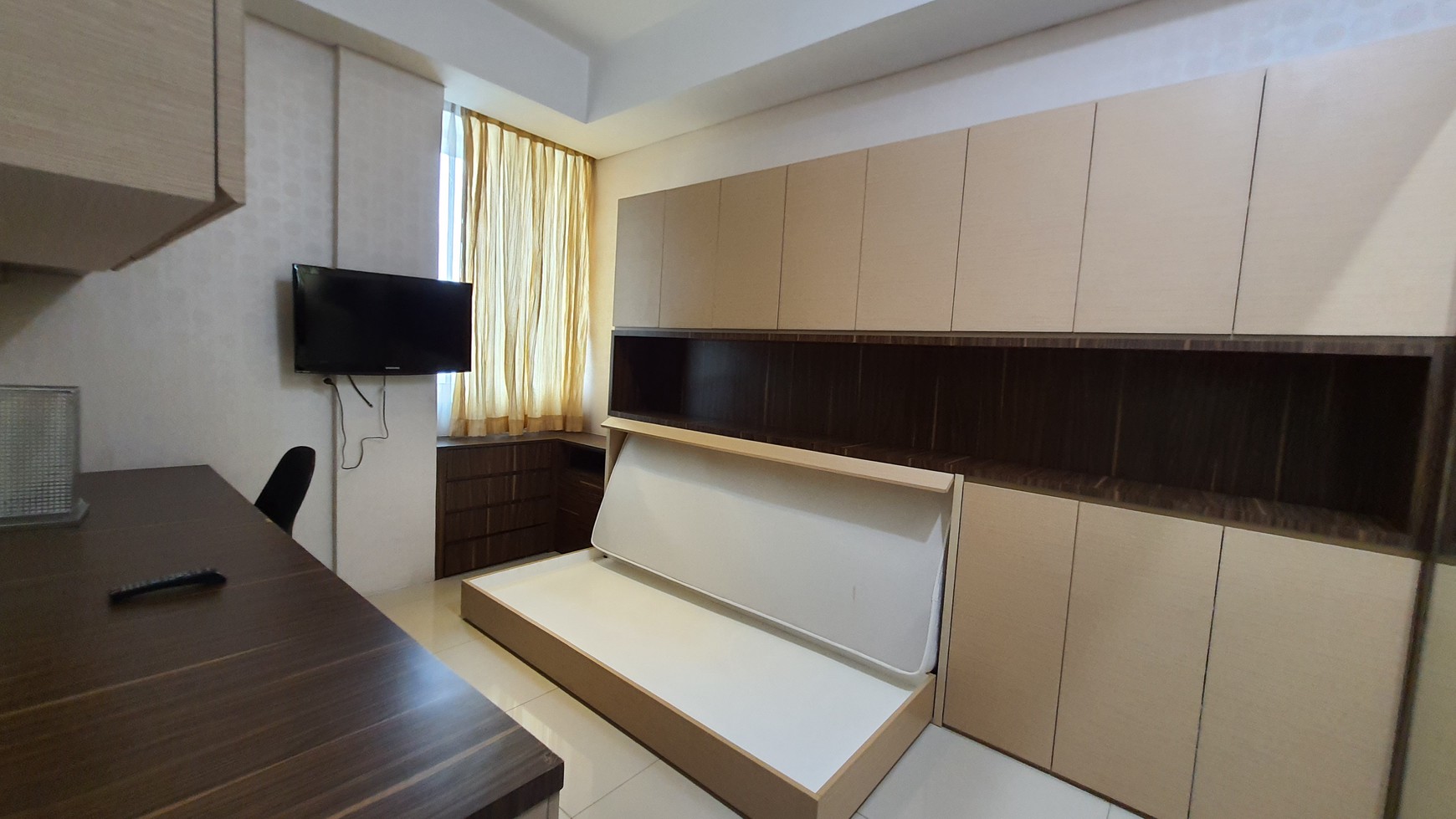 1 Unit 2 BR di Tower Empire Kemang Village Apartment