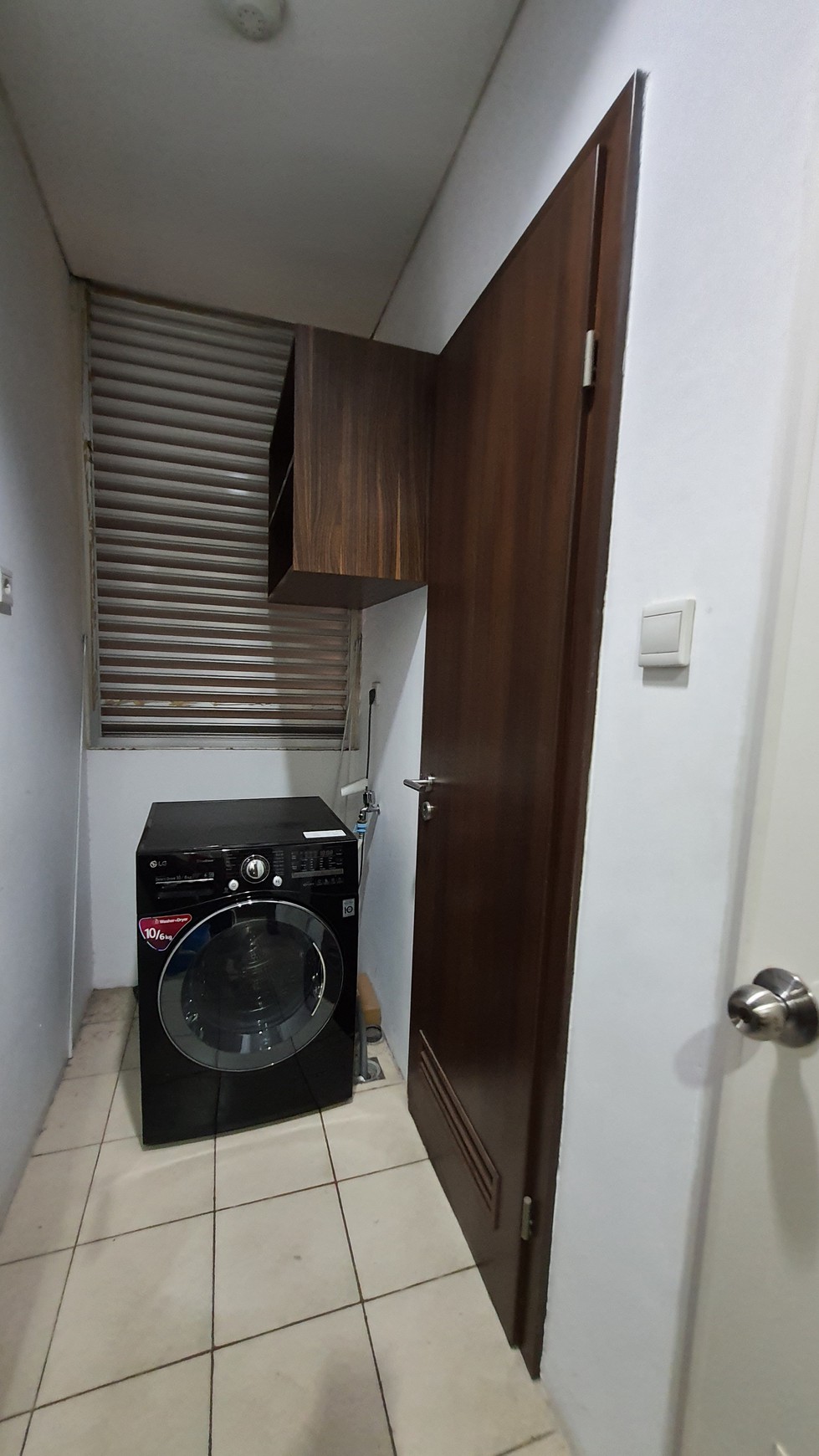 1 Unit 2 BR di Tower Empire Kemang Village Apartment