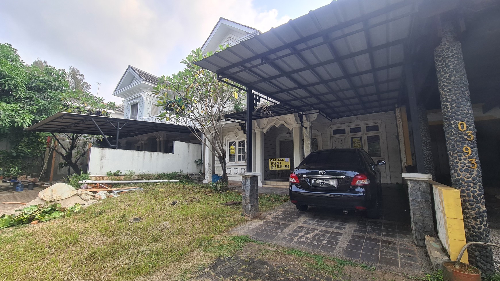 Rumah 2 Lantai Butuh Renovasi