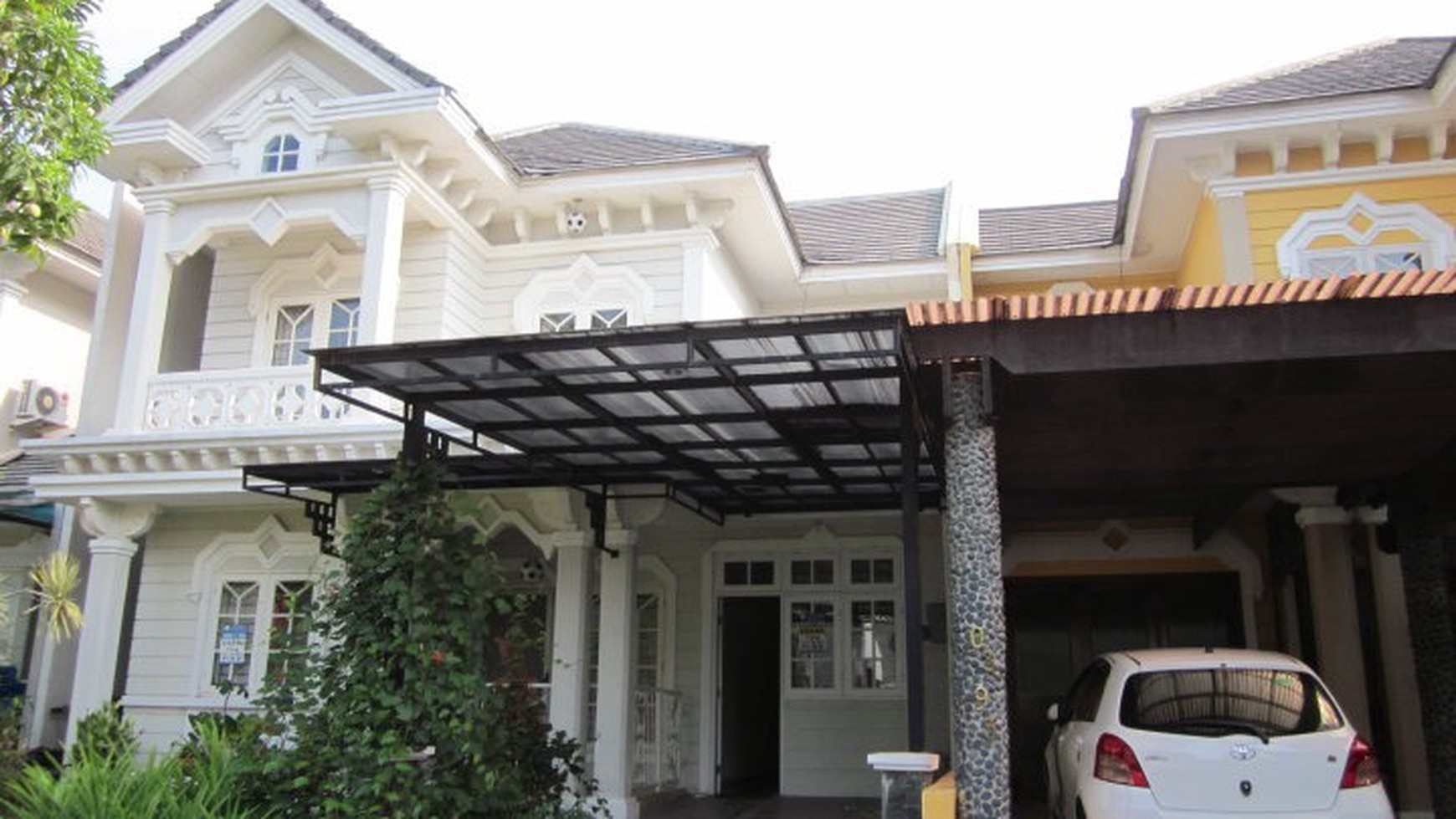 Rumah 2 Lantai Butuh Renovasi