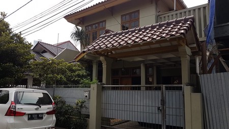 DIJUAL RUMAH JALAN GANDARIA KEBAYORAN BARU JAKARTA SELATAN