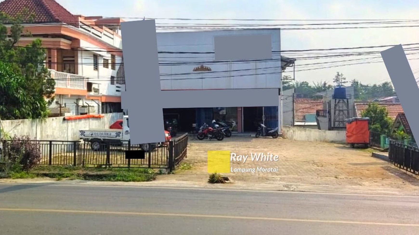 Dijual Cepat Ex Showroom Motor di Langkapura br