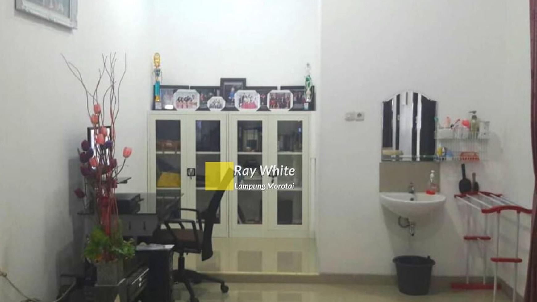 Miliki Tanah Includ Rumah di Jl. Veteran Kopri 