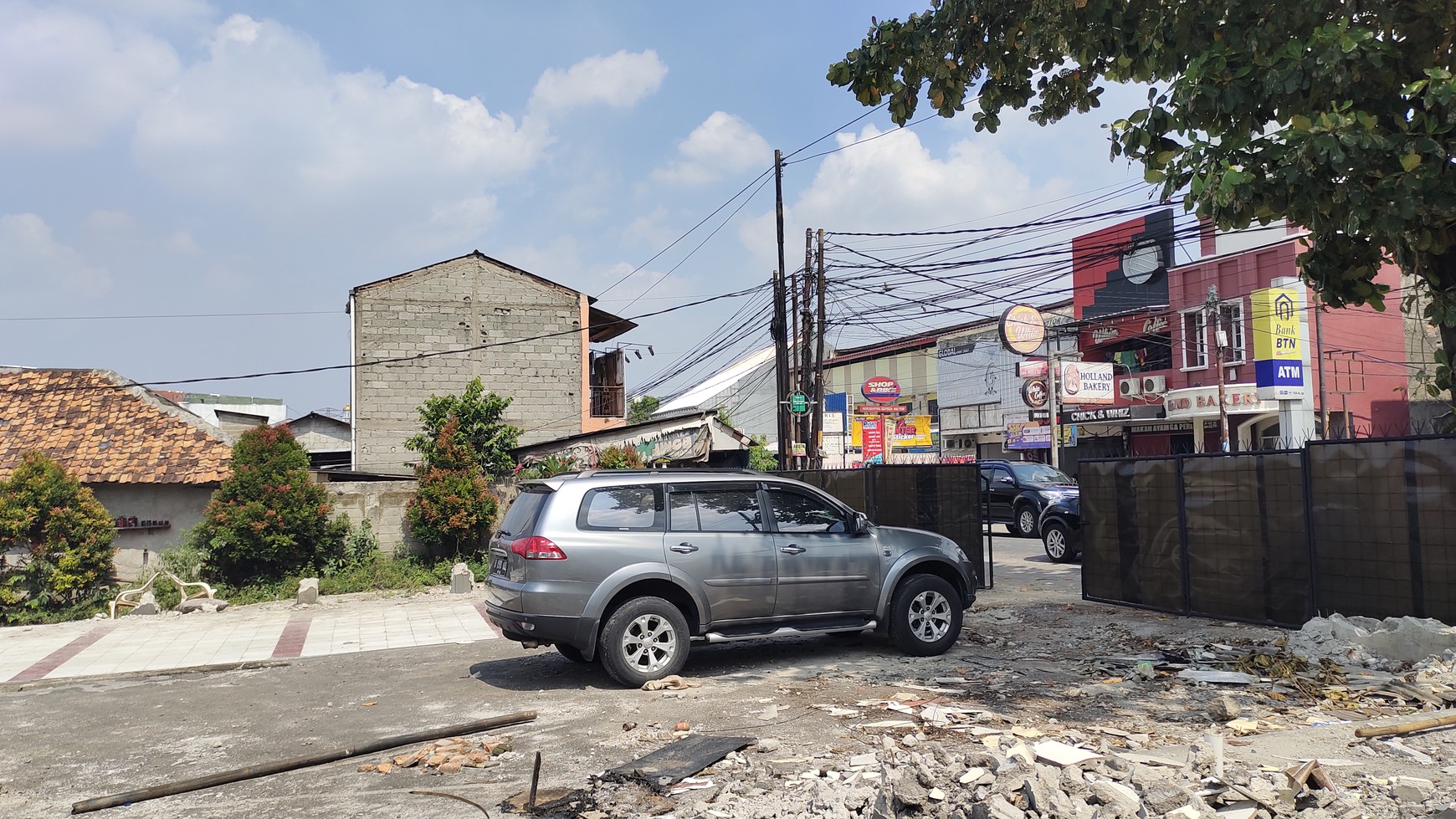 Lahan Komersial Luas 2.690m2 di JL.Raya Hankam Bekasi