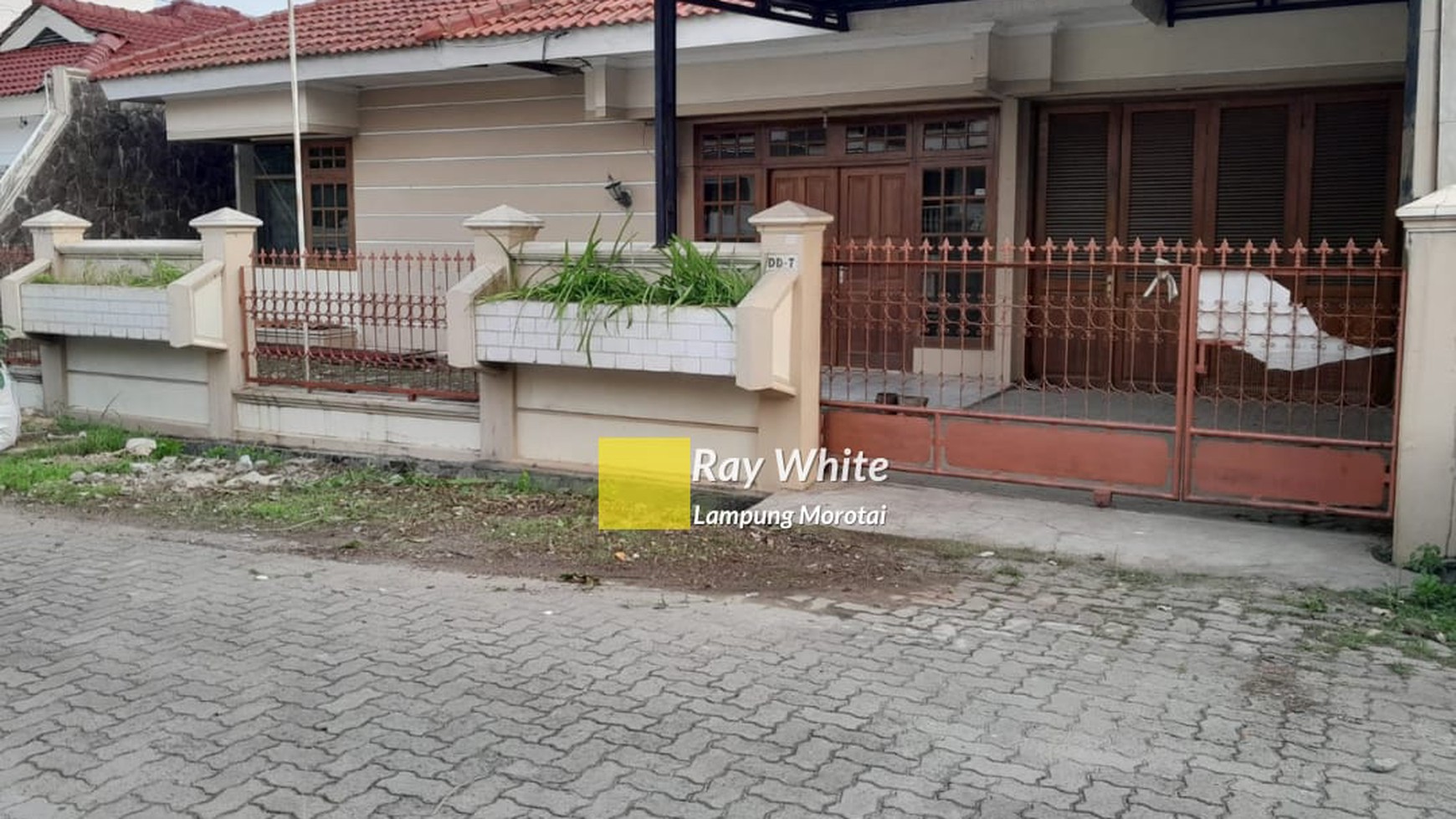 Dijual Rumah Siap Huni Di Kedamain Indah