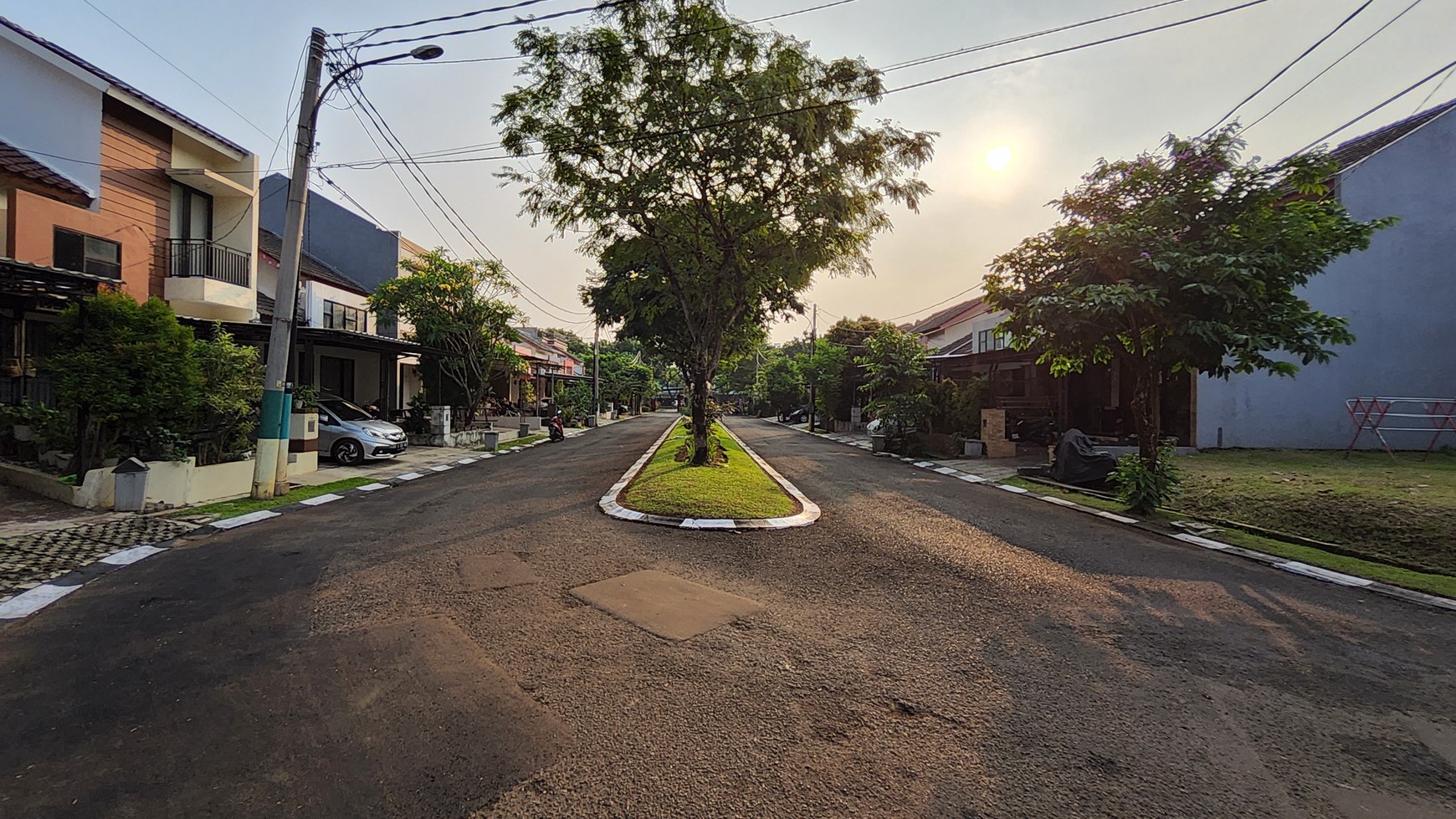 Kavling Luas di Kawasan Gracia Residence, Graha Raya, Tangerang Selatan